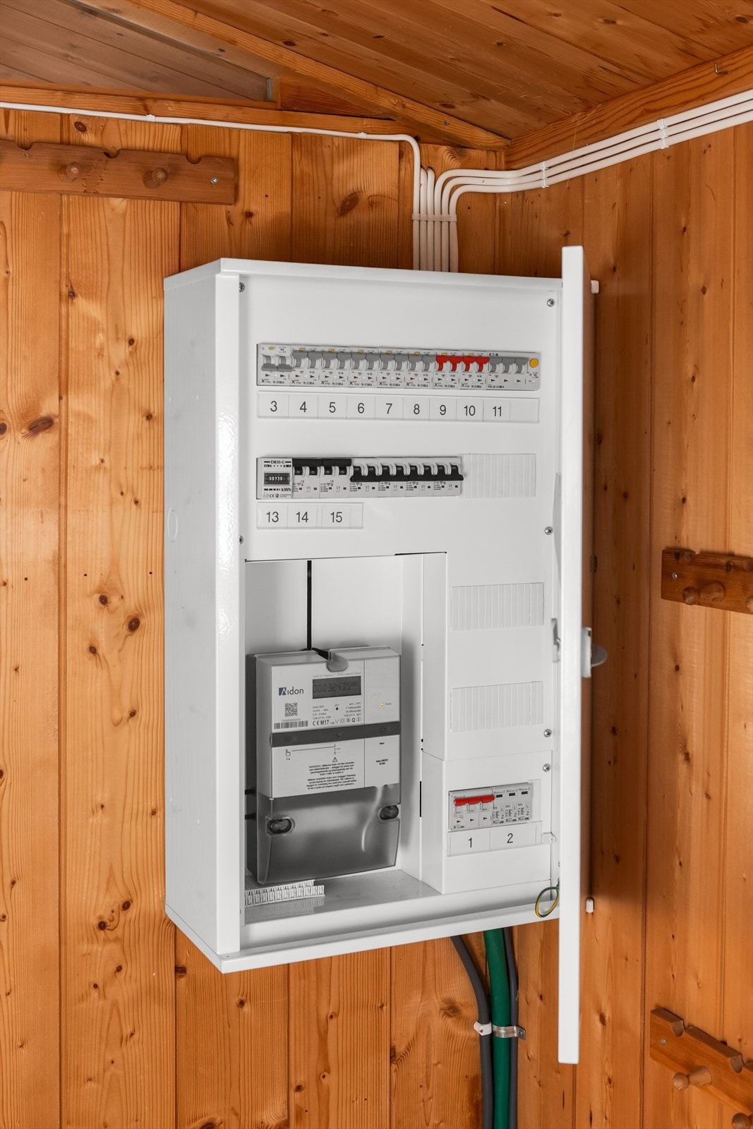 Hytten er modernisert med blant annet automatsikringer Galleribilde