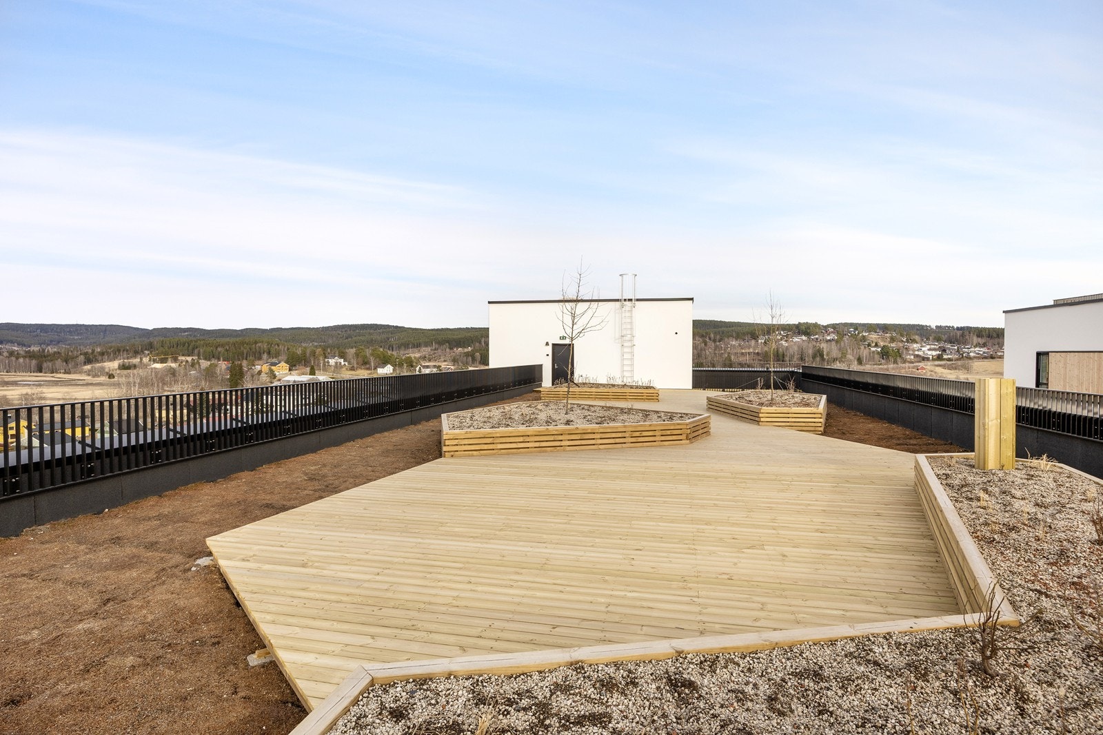 Felles takterrasse i 8. etasje med 360 graders utsikt som alle beboere kan benytte. Galleribilde