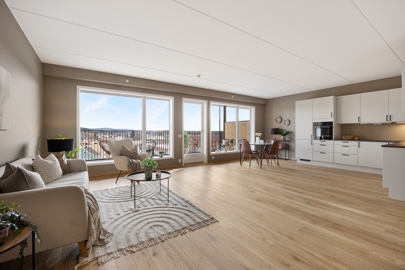 Aktiv Eiendomsmegling v/ Espen Skjermo Slorafoss presenterer en helt ny og lekker 3-roms leilighet i Bjørkelangen sentrum! Foto: Exponering Svein Michaelsen. Galleribilde