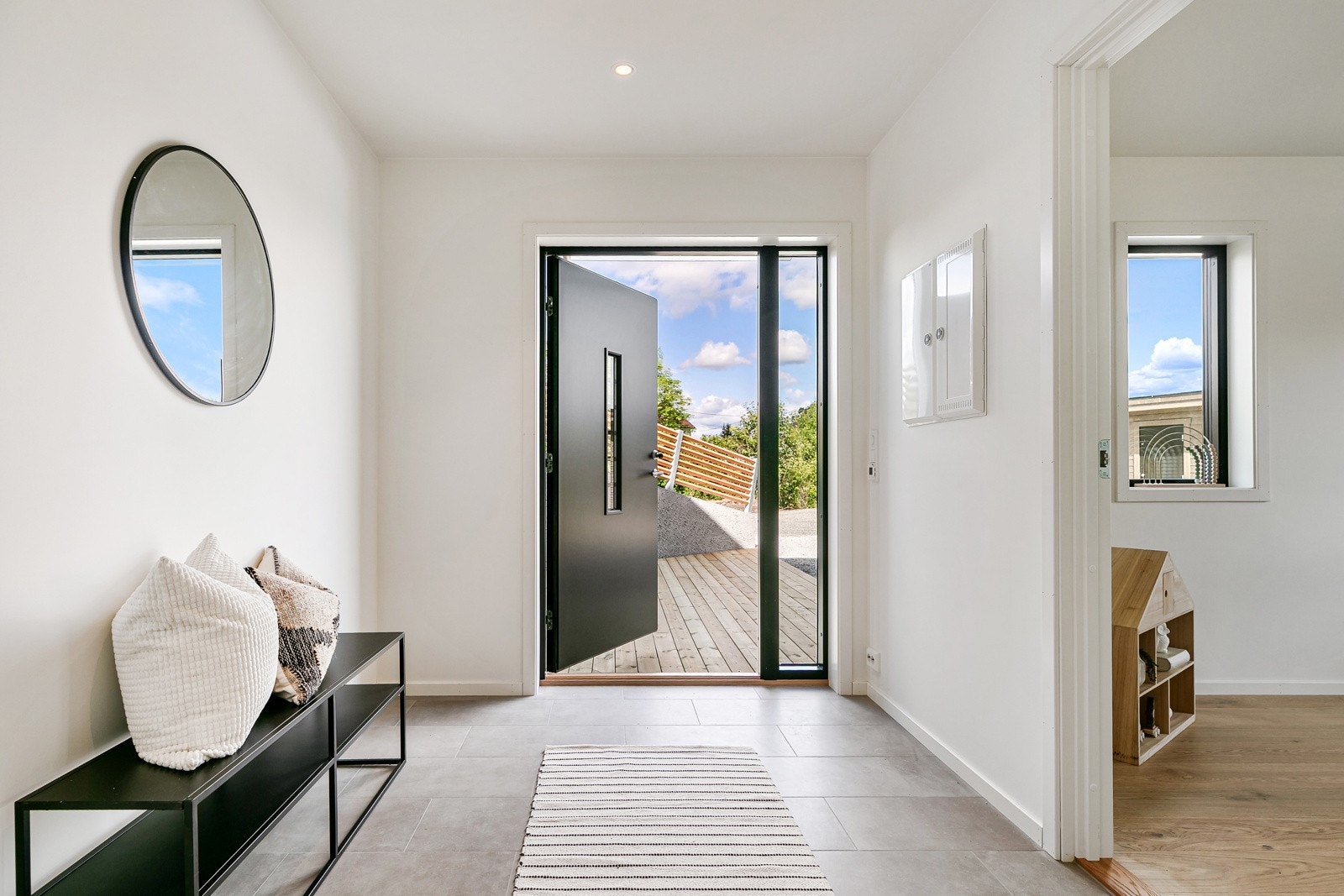 Gang/entré. Velkommen inn Galleribilde