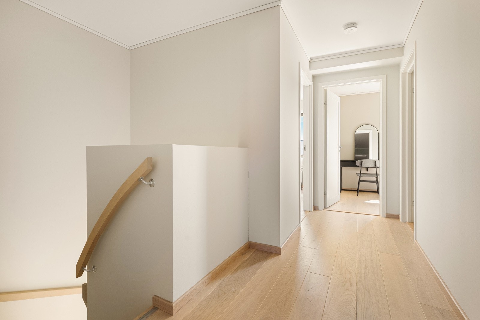 I 2. etasje er det 4 soverom og 1. bad. Galleribilde