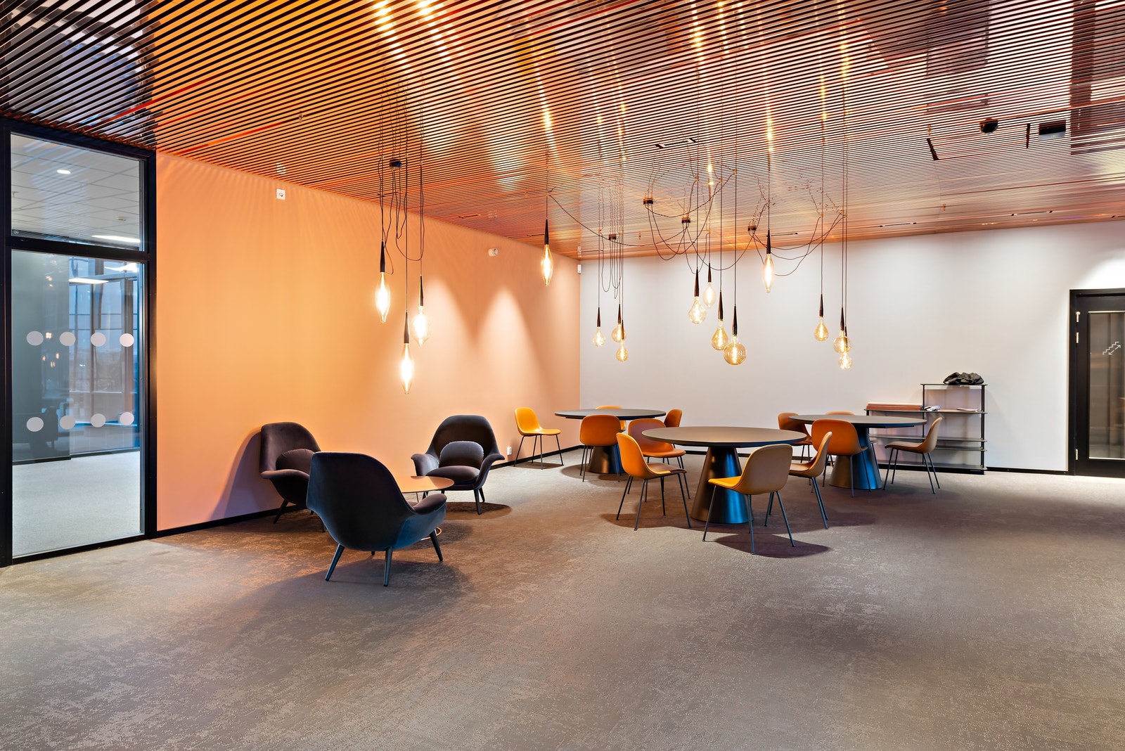 Lunt fellesareal ved hovedinngang. Galleribilde