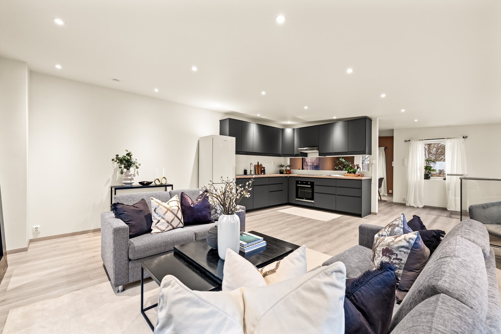 Velkommen til Lierstranda 57A! Foto: Haiman Askari/Knipzet AS Galleribilde