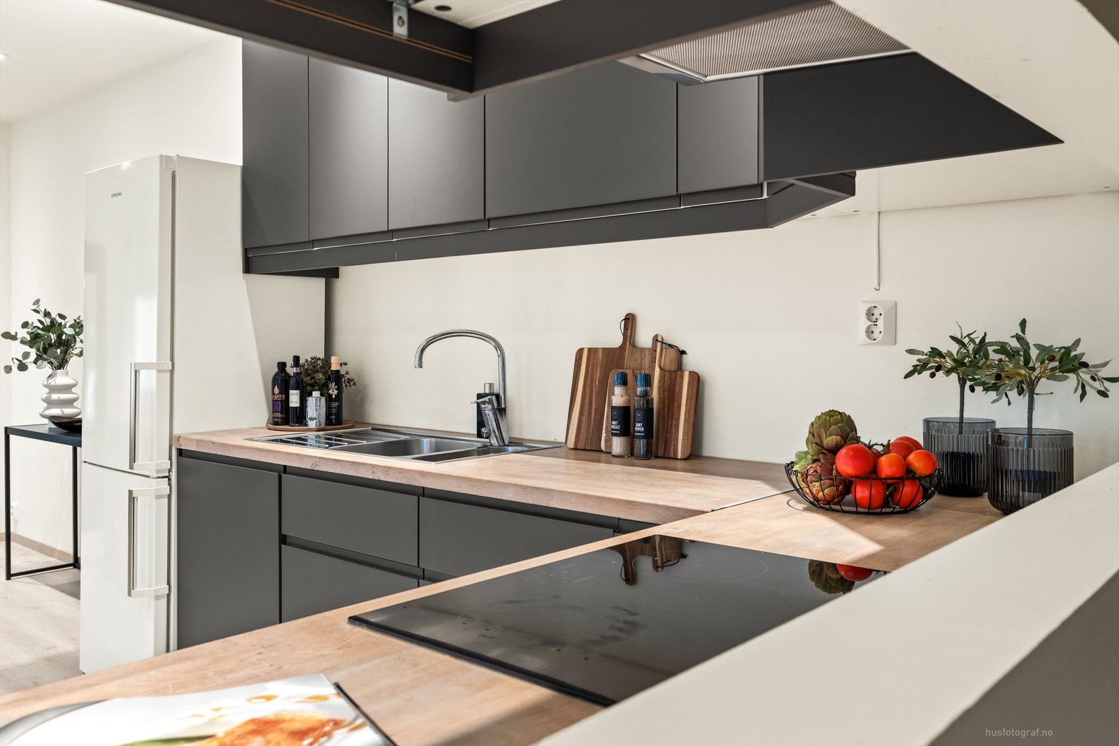 For økt sikkerhet er det installert automatisk vannstopper med fuktsensor. Galleribilde