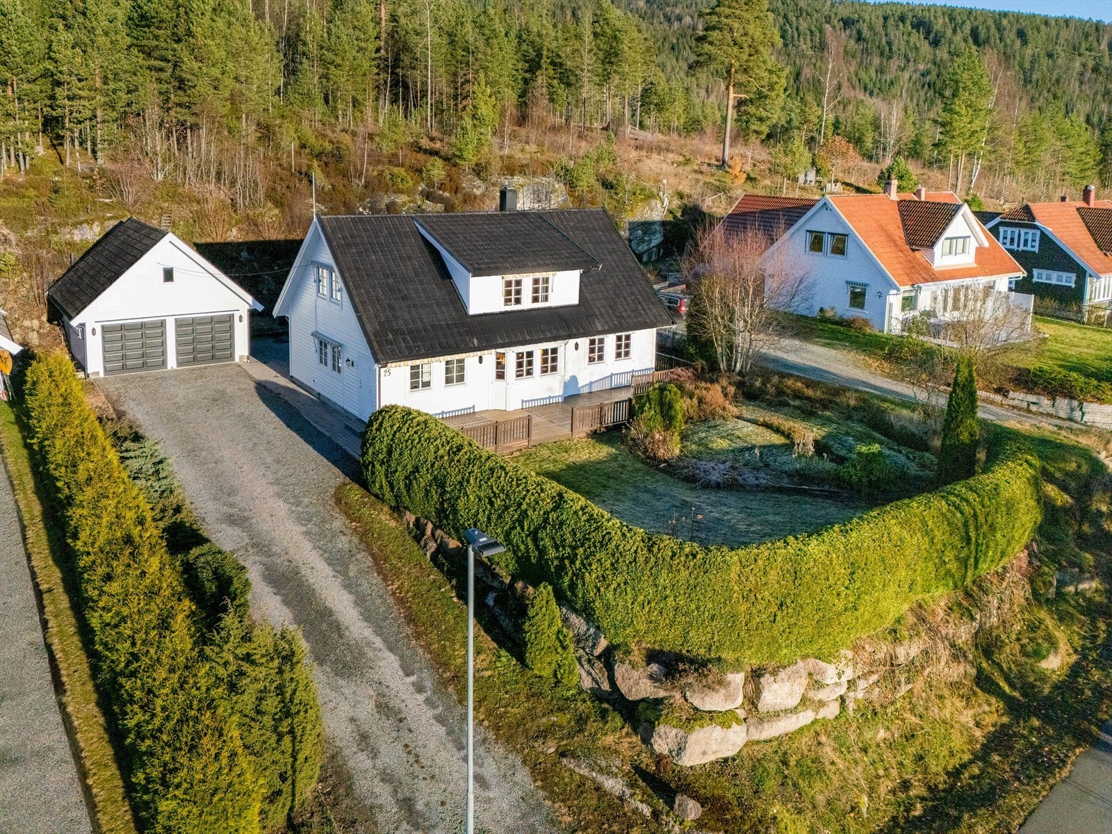 Eiendomsmegler Espen Thoresen presenterer Sollia 25 - En av de mest attraktive tomtene helt øverst i feltet. Galleribilde