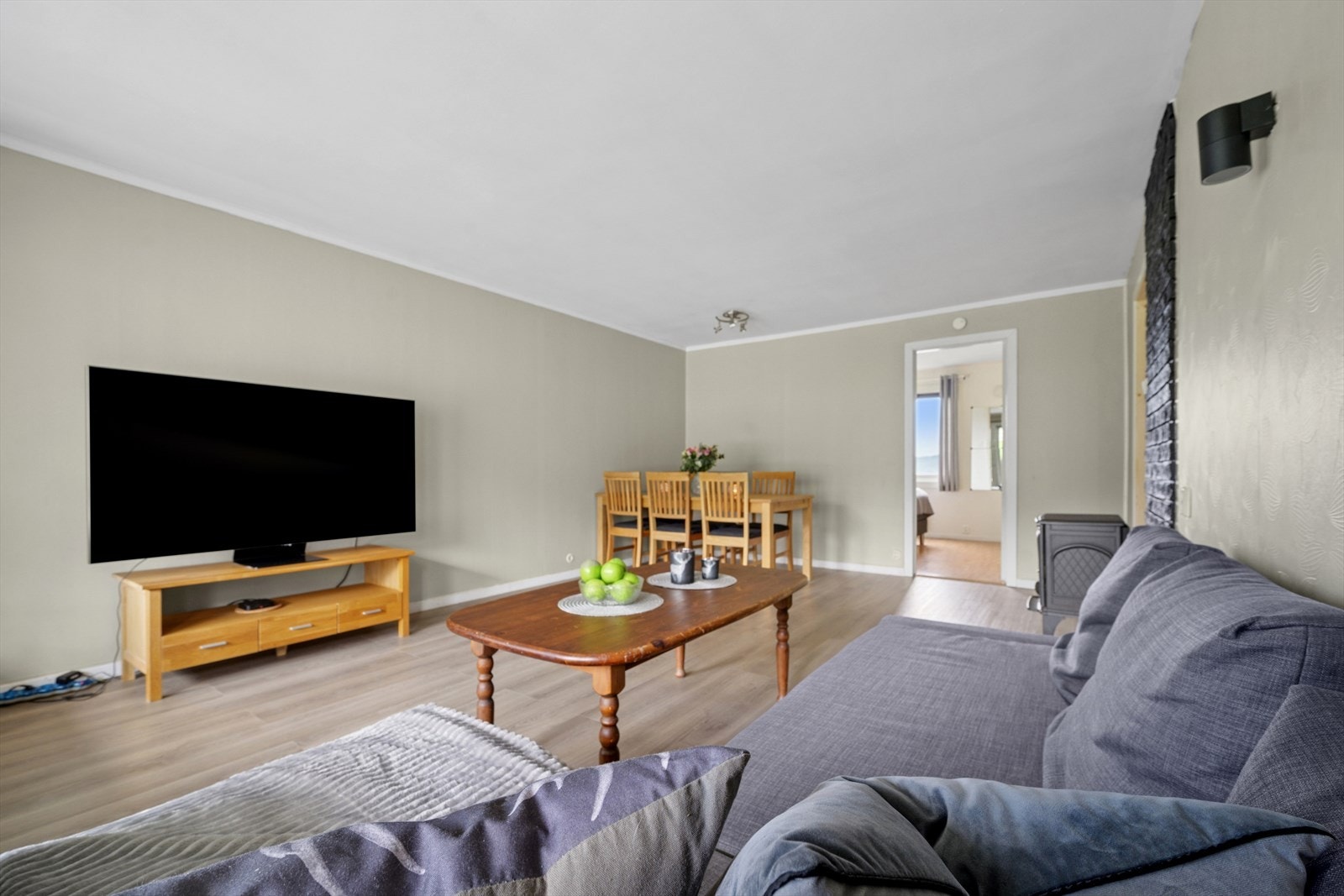 Plass til spisebord i stue. Galleribilde