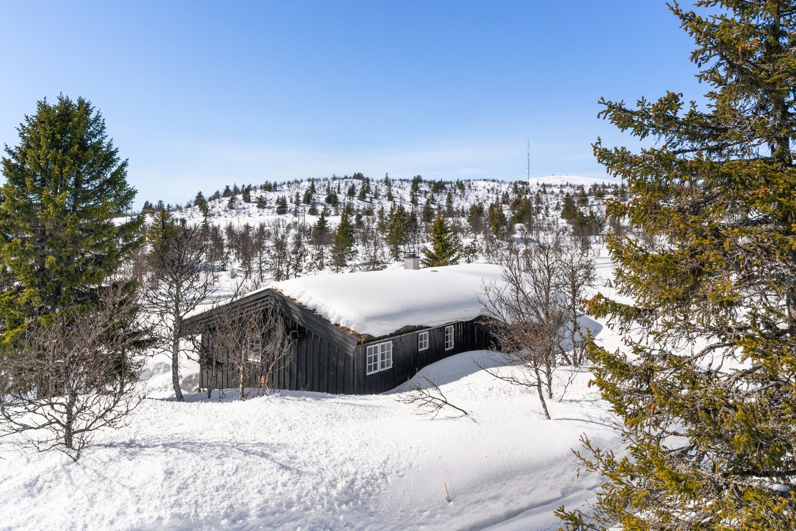 Her har du milevis med langrennsløyper som strekker seg i alle retninger, blant annet den kjente Trolløypa som går fra Høvringen til Lillehammer. Galleribilde