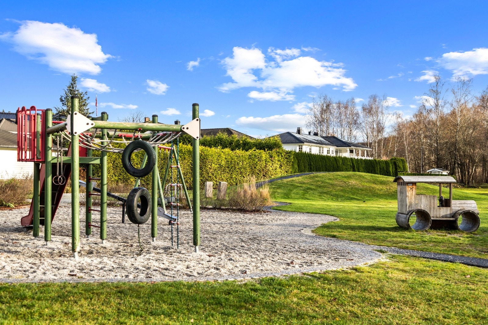 Lekeapparater forf de minste barna. Galleribilde