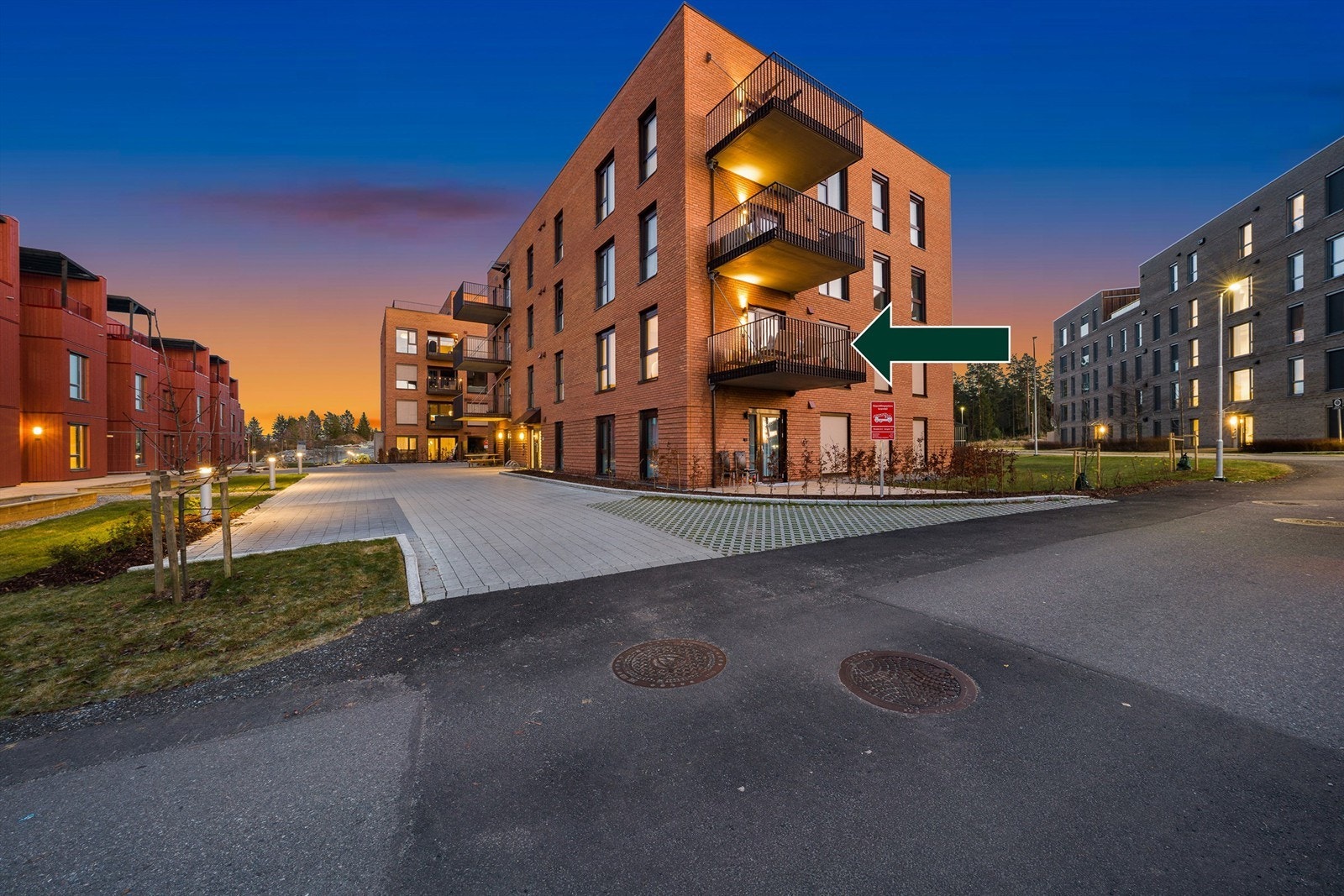 Leiligheten ligger i 2. etasje Galleribilde