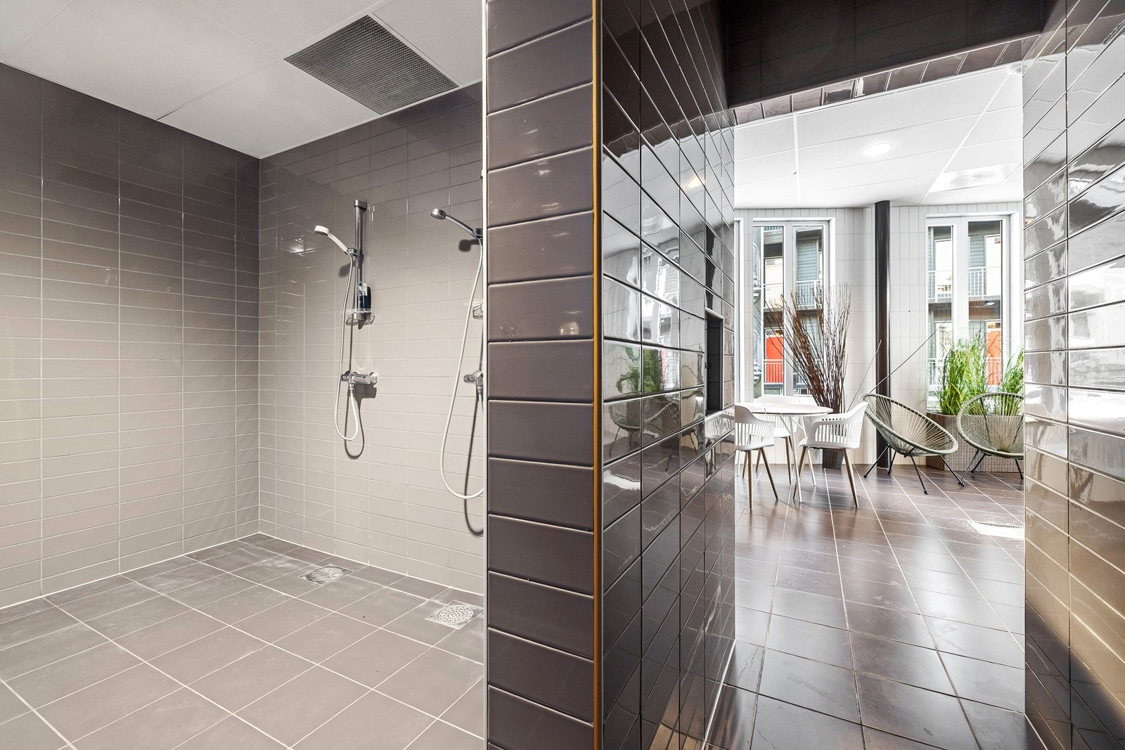 Spaavdelingen. Galleribilde