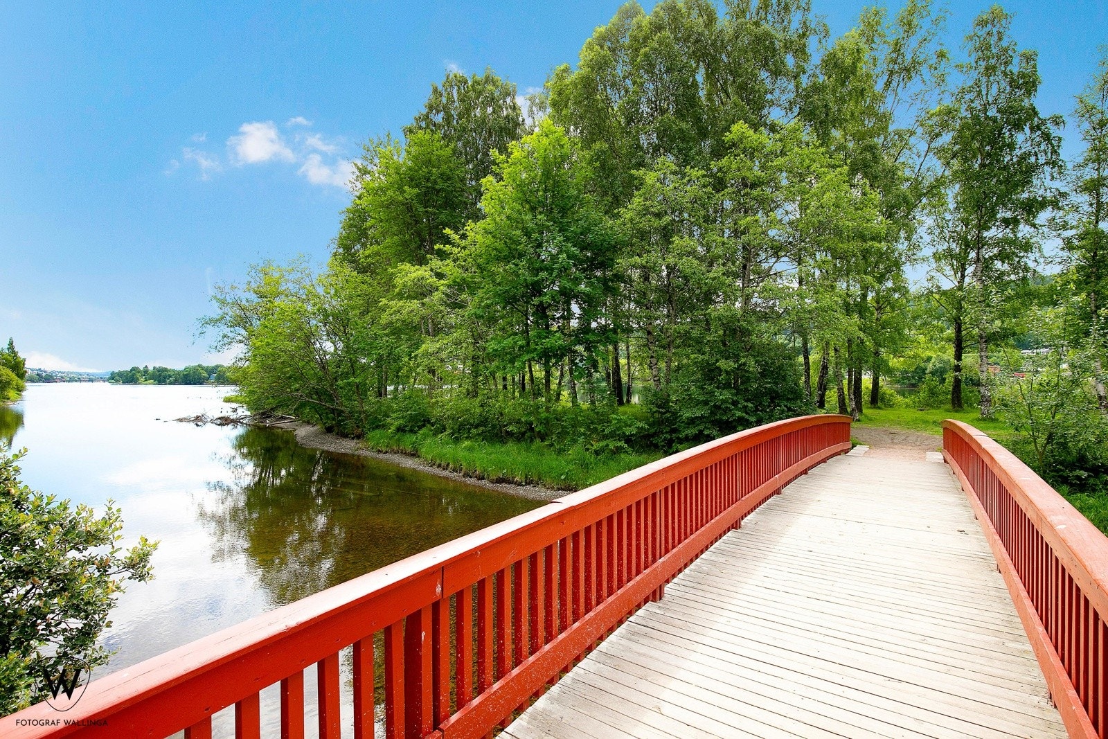 Åssiden elvepark. Galleribilde