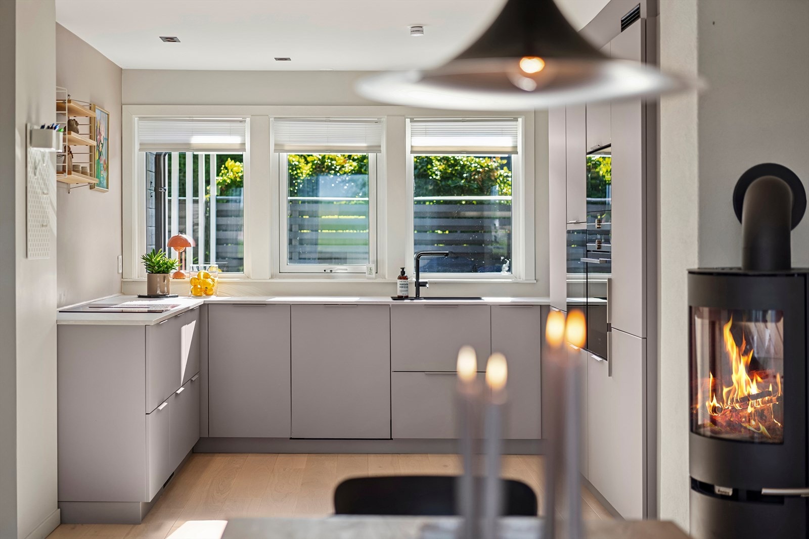 Åpen og sosial løsning. Perfekt for en aktiv barnefamilie. Galleribilde