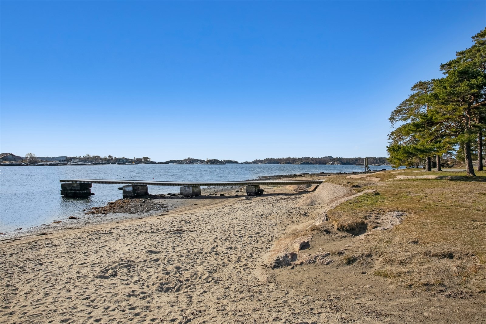 Granholmen er kun en kort spasertur unna. Galleribilde