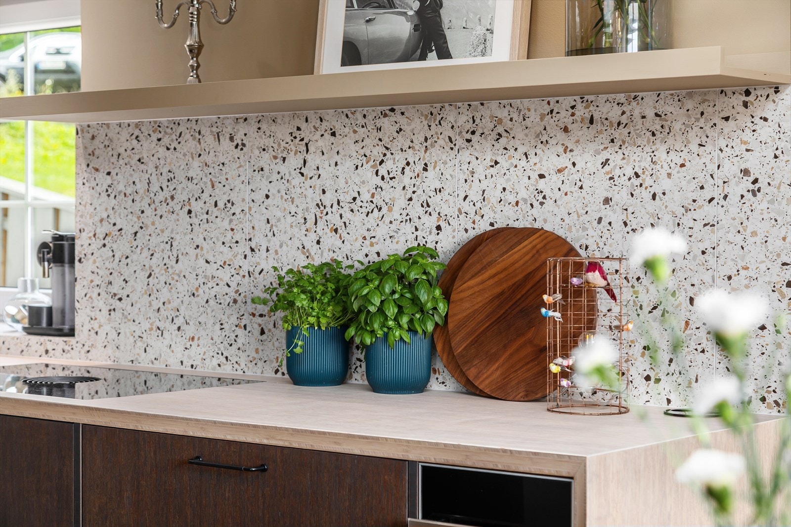 Kjøkkenet har mange flotte detaljer som de fleste bare kan drømme om Galleribilde