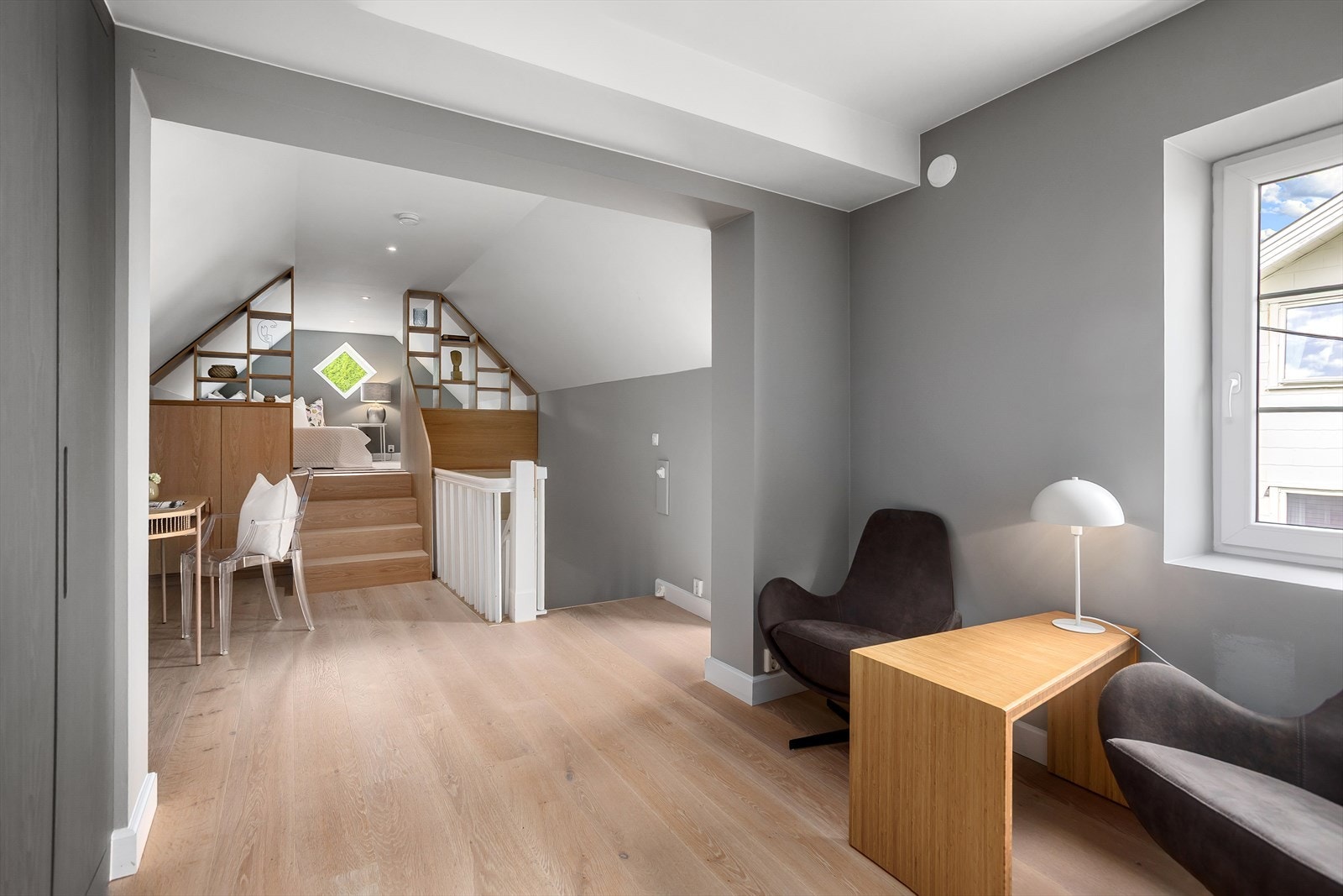 Her er det god utnyttelse av plassen - ypperlig for små og store Galleribilde