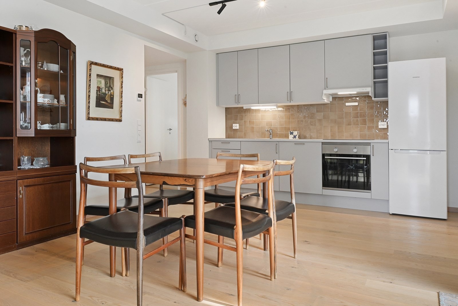 spisestue/kjøkken Galleribilde