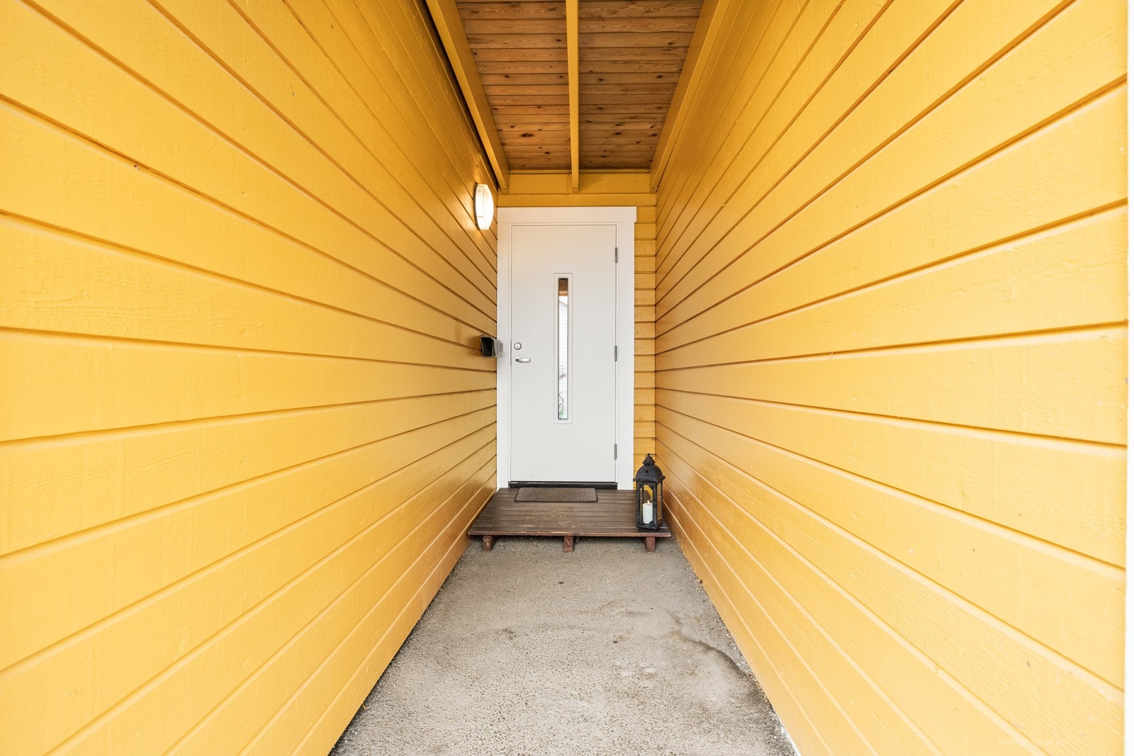 Inngangsparti. Galleribilde