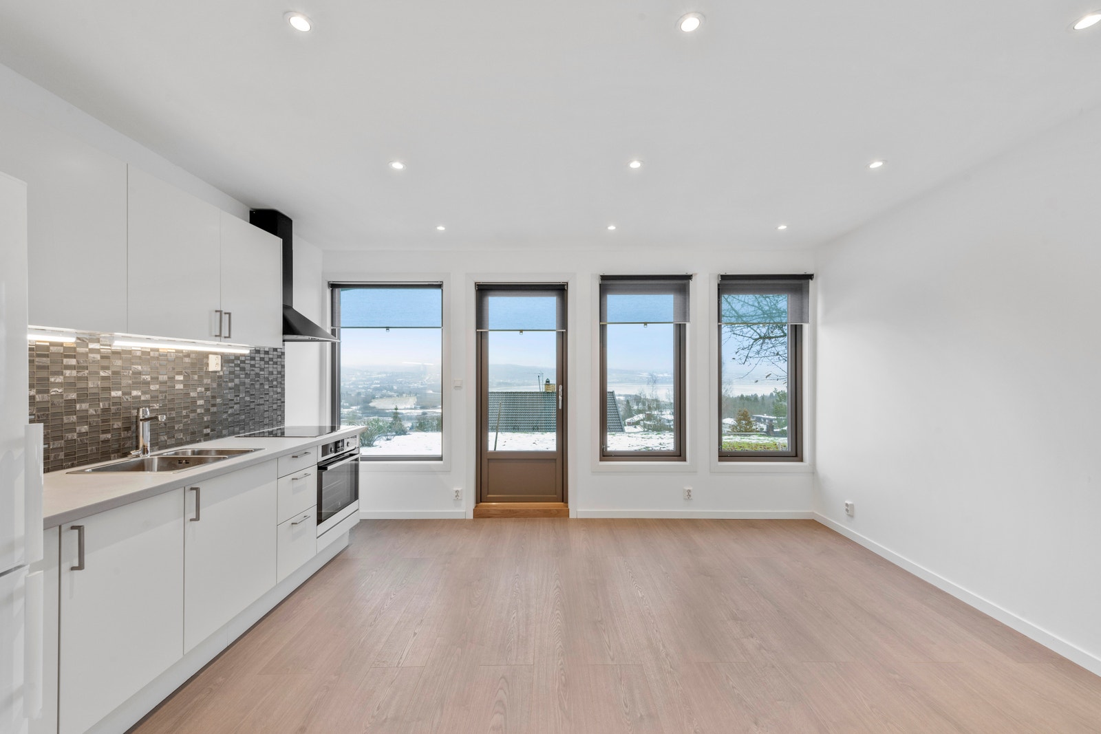 Stue og kjøkken Galleribilde