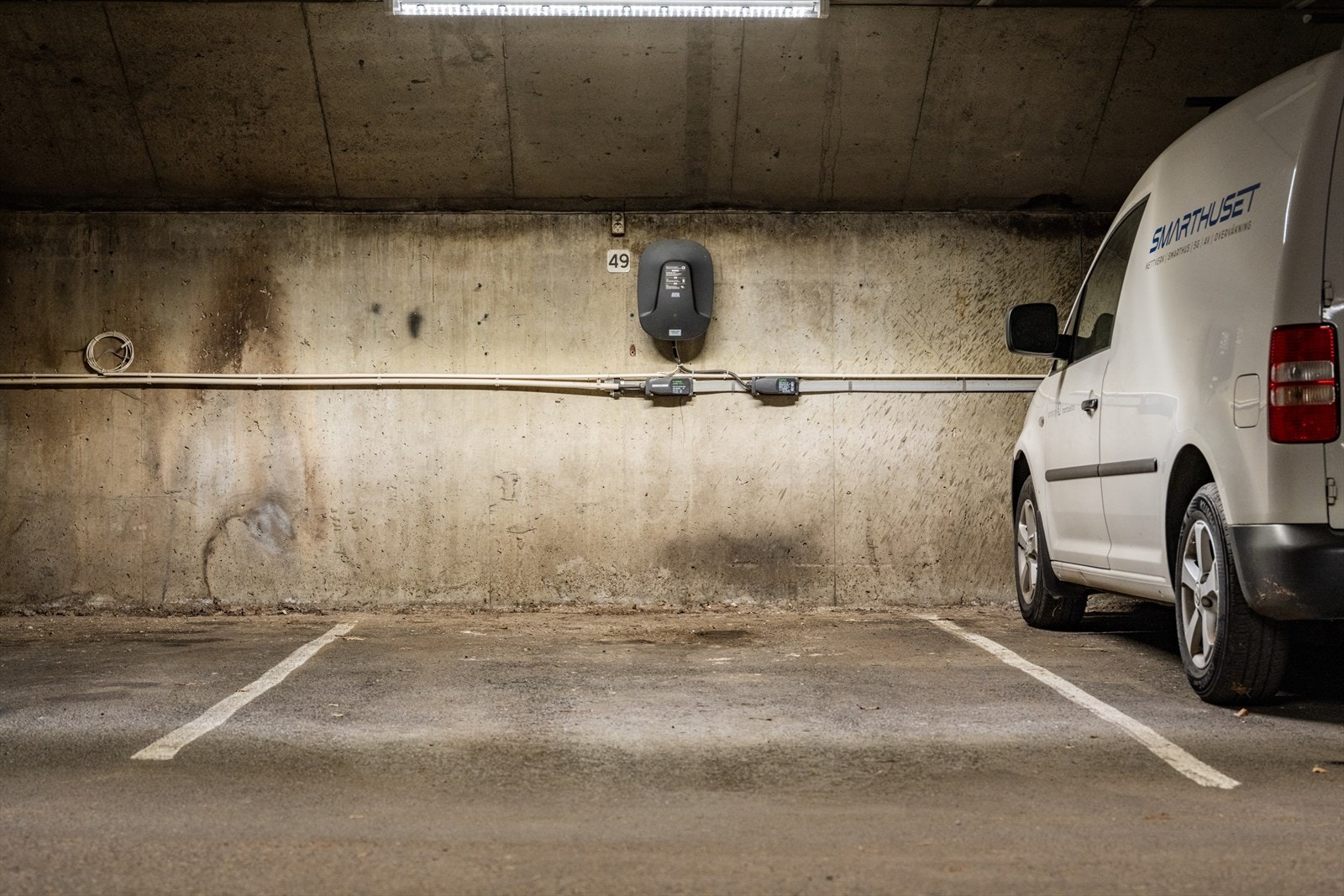 Det medfølger en parkeringsplass i garasjeanlegg. Galleribilde