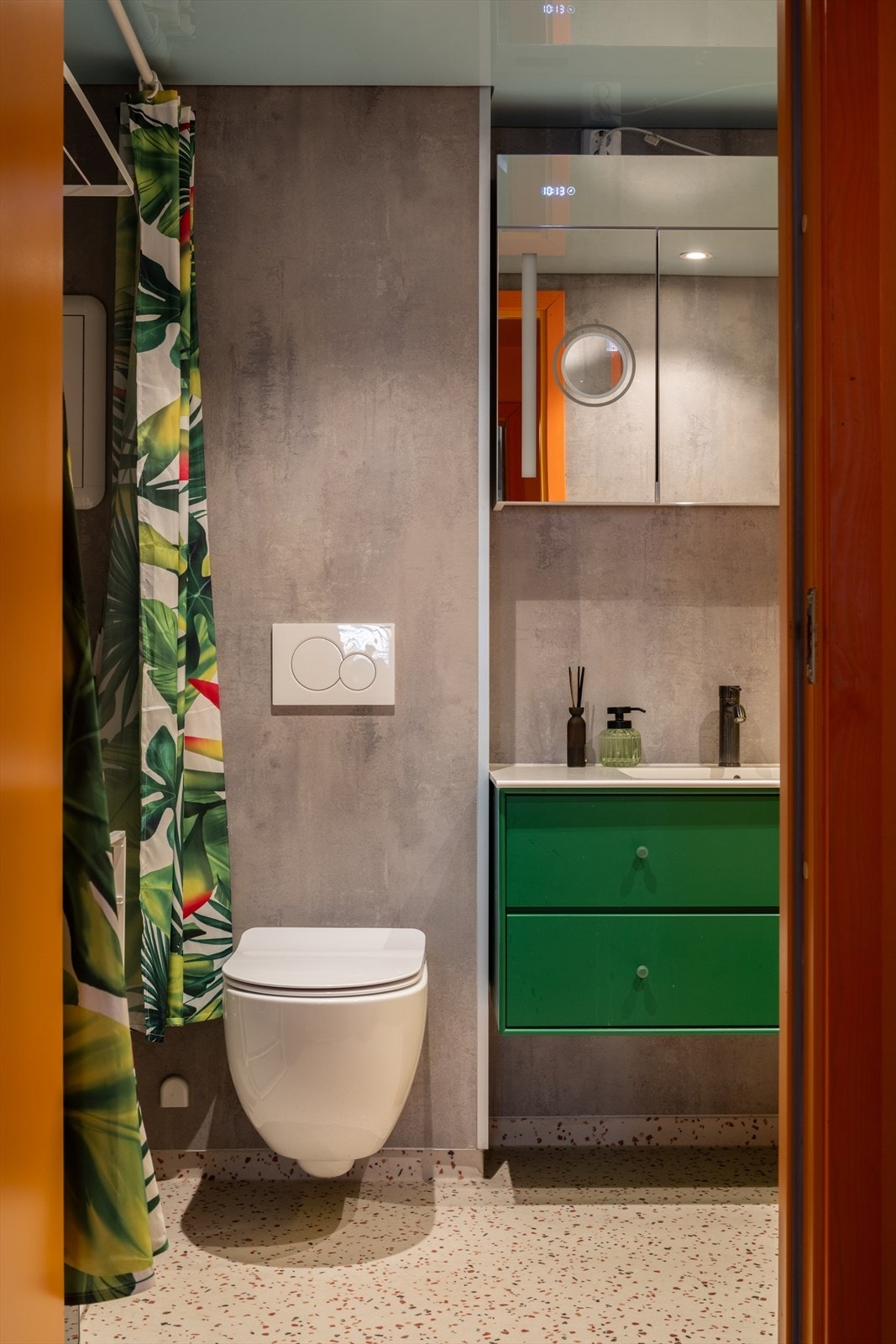 Et baderom som både er praktisk og lekkert! Galleribilde