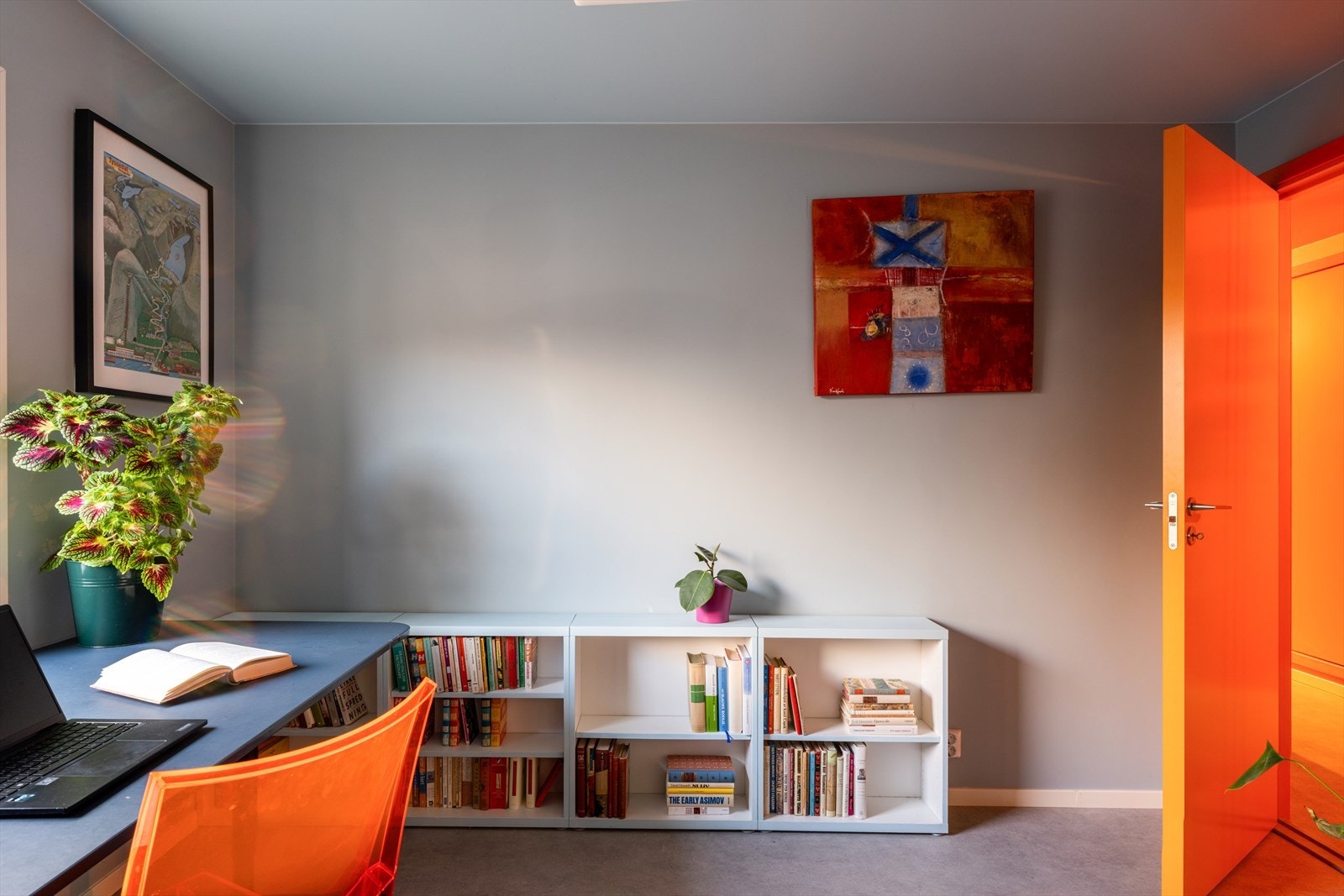 Lyst og fleksibelt rom enten du ønsker gjesterom, barnerom eller kontor. Galleribilde