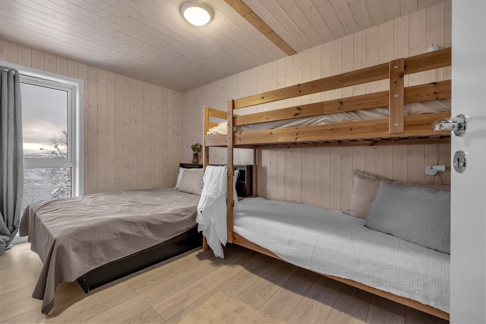 Soverom 3.u-etg. Galleribilde