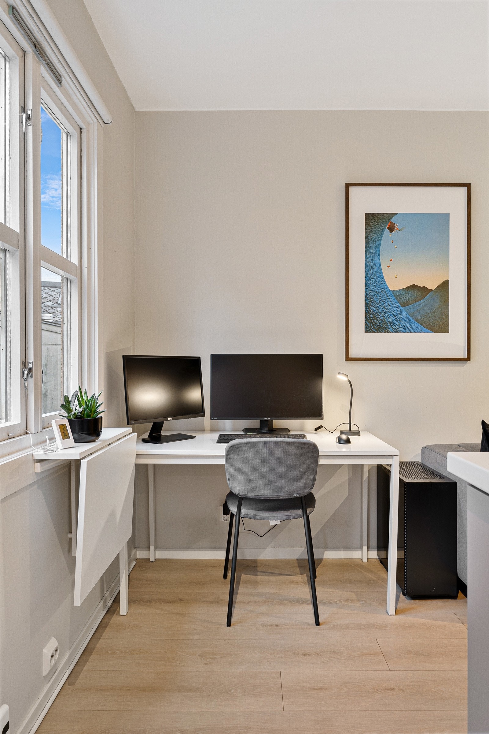 Det er også mulig å innrede med arbeidspult. Galleribilde