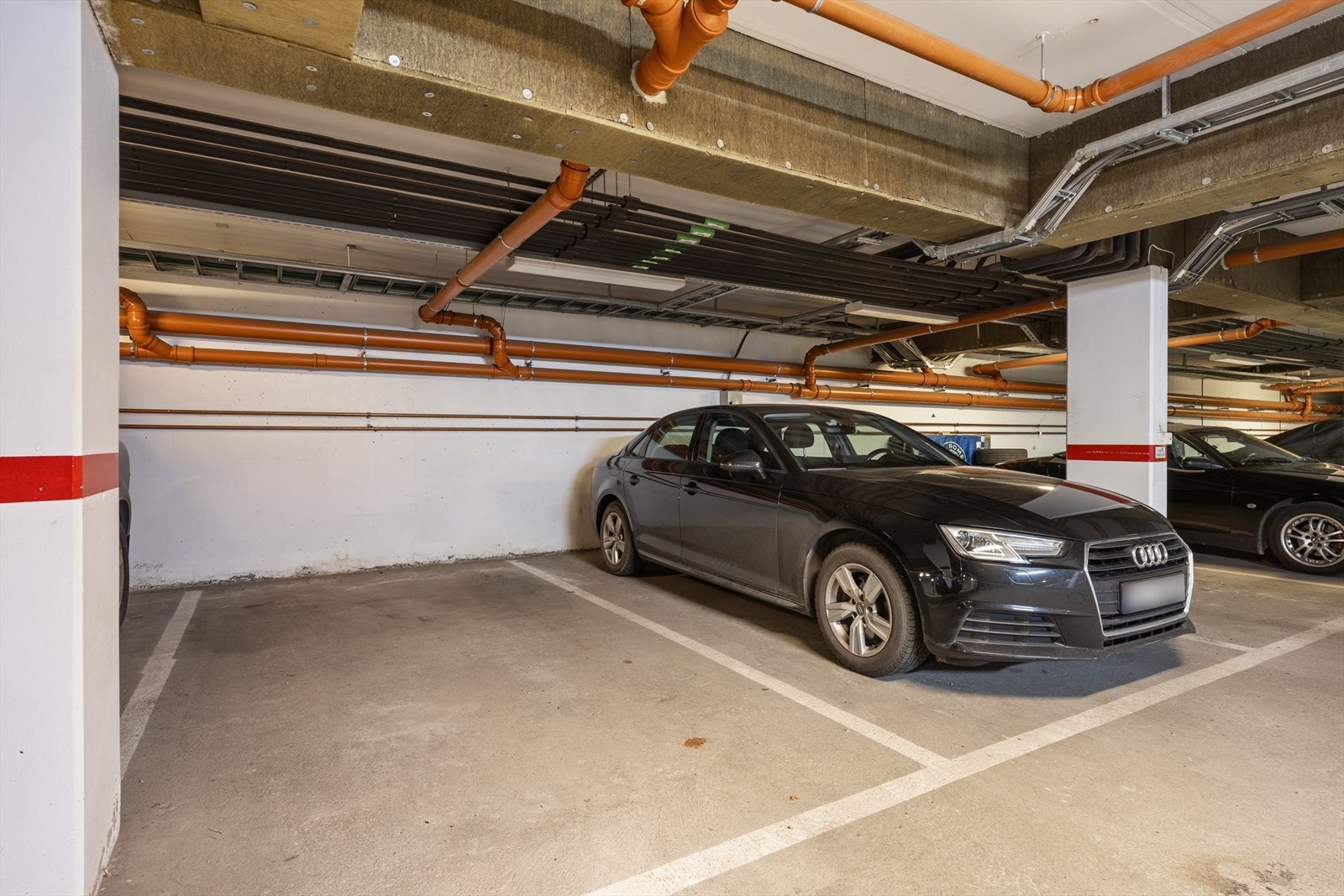 Medfølger parkering i garasjeanlegg Galleribilde