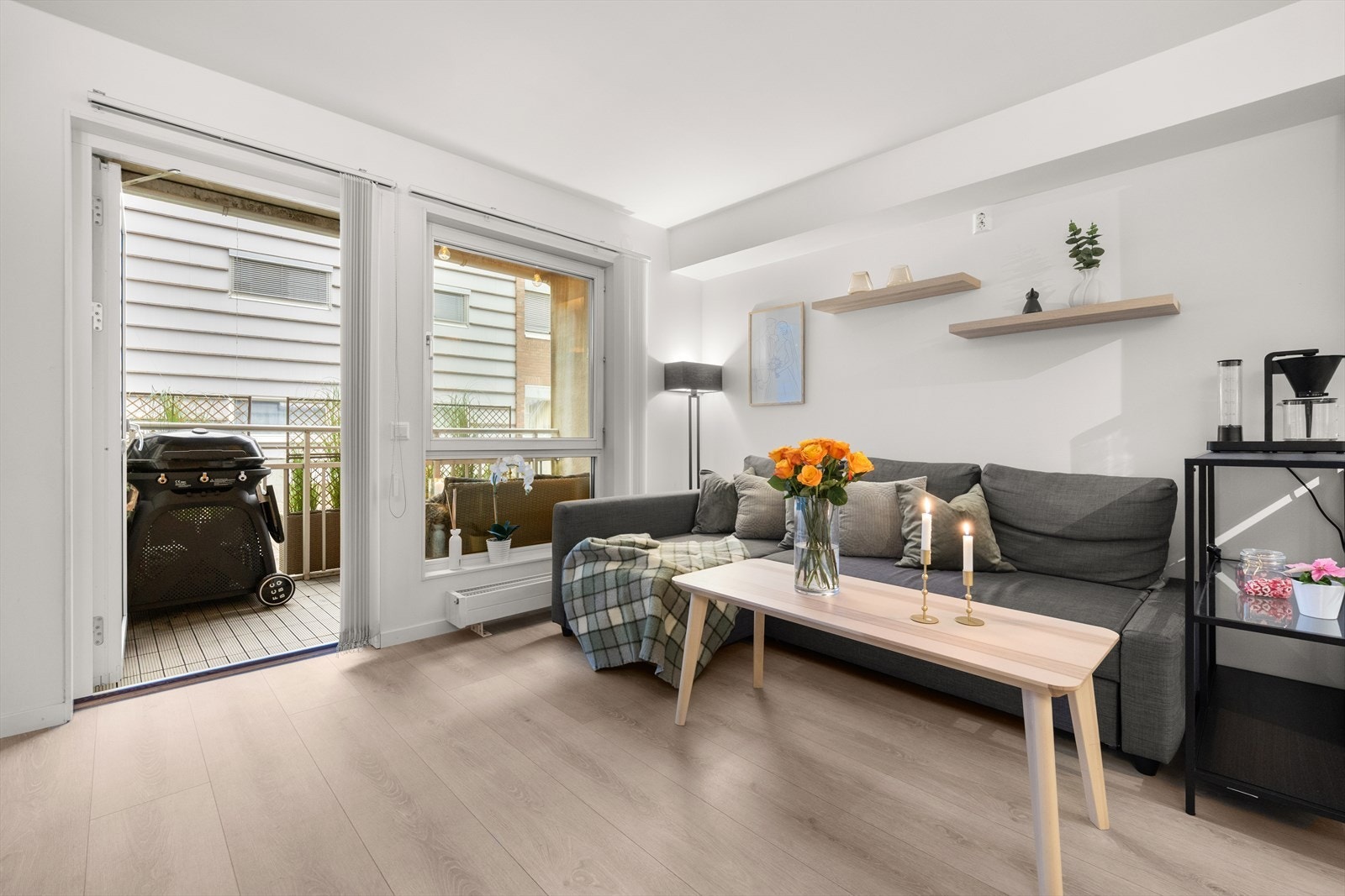 Adkomst til overbygd balkong fra stuen Galleribilde