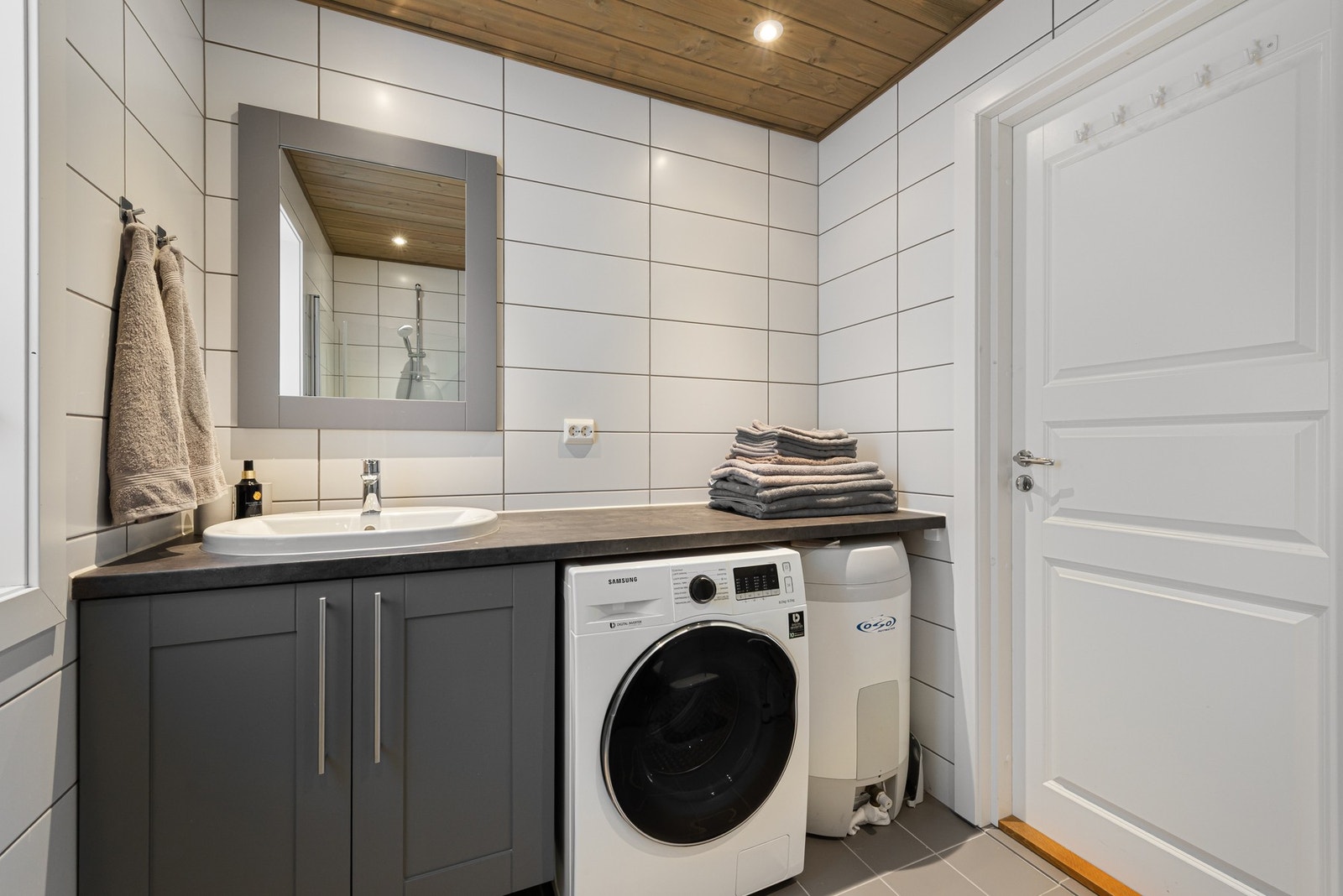 Opplegg for vaskemaskin. Galleribilde