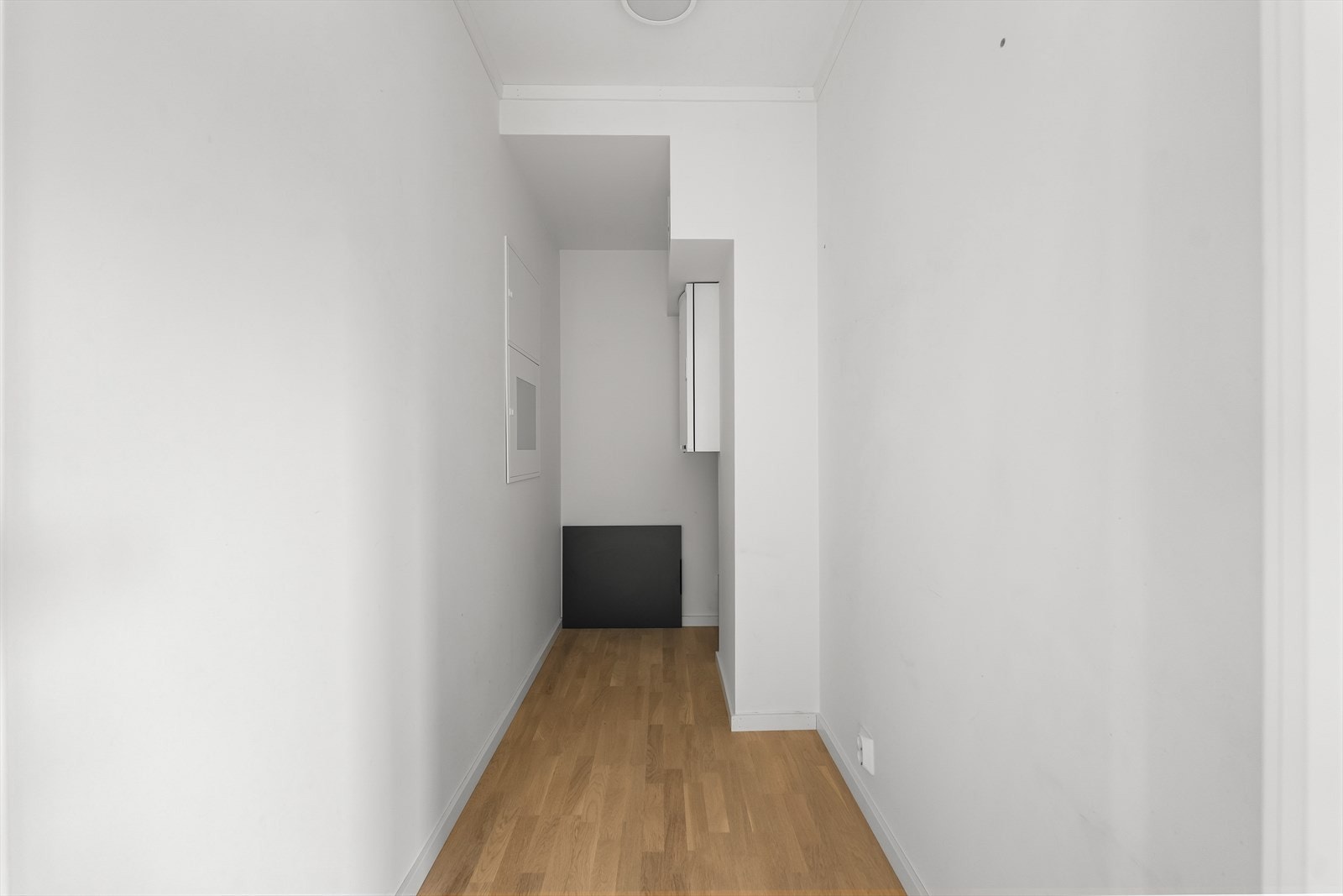 Praktisk innvendig bod/teknisk rom. Galleribilde