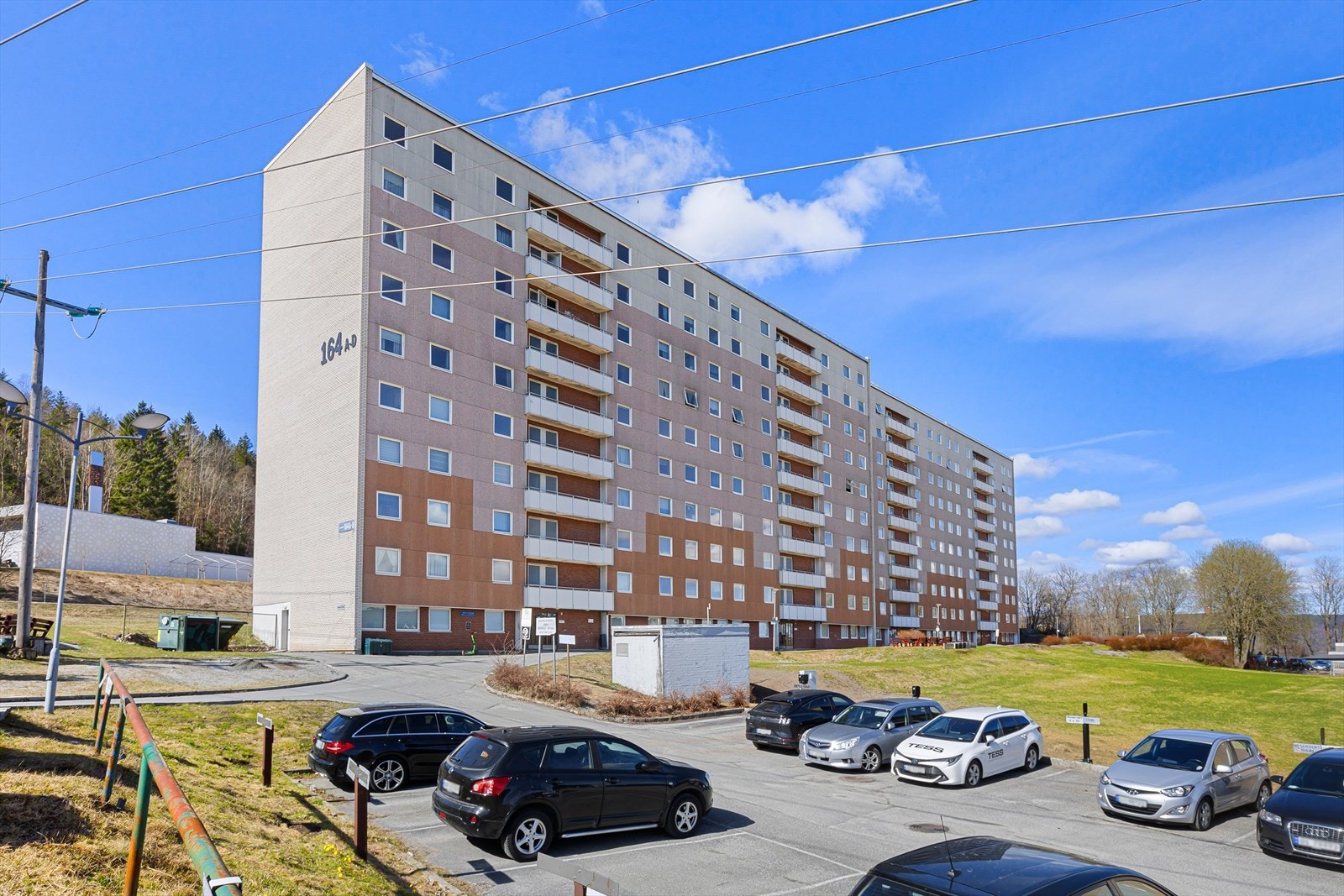 Mulighet for parkeringsplass som tildeles etter venteliste/ansiennitet Galleribilde