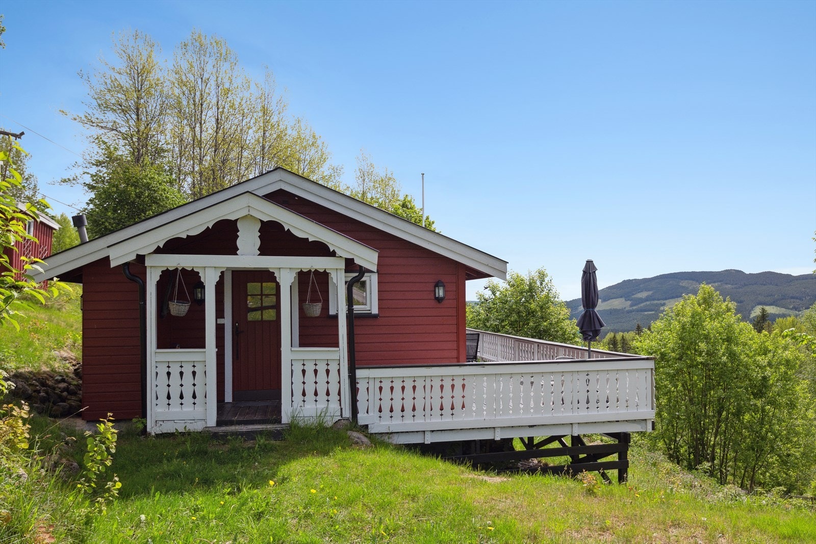 Gjødingssætervegen er en innholdsrik fritidseiendom med flott utsikt. Galleribilde