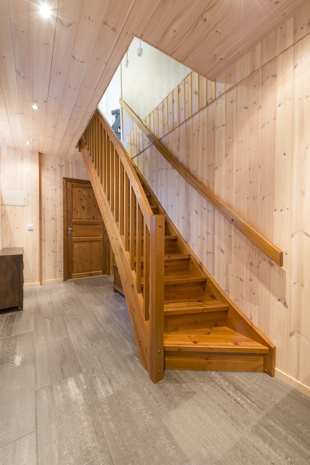 Trapp ned til kjeller Galleribilde