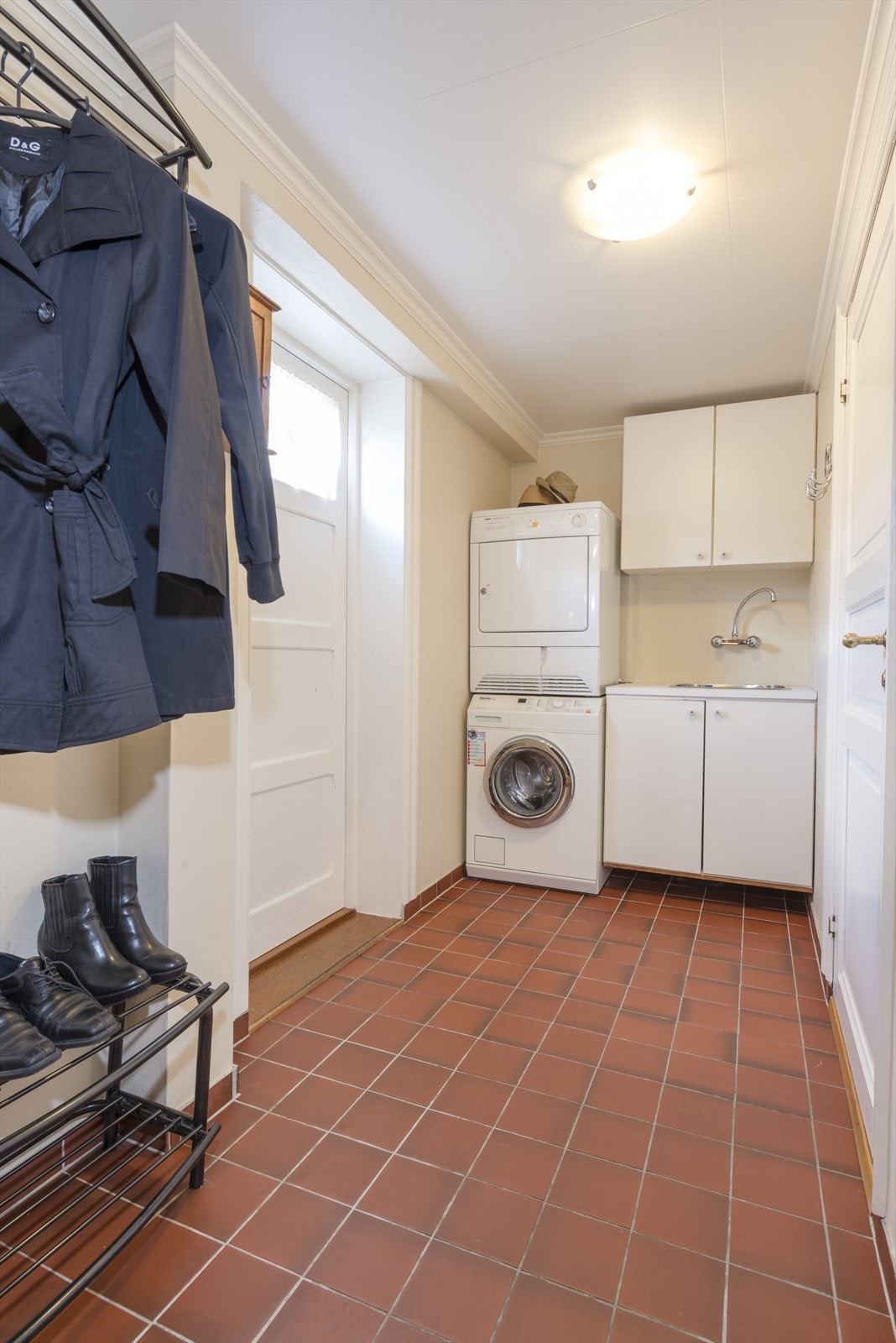 Vaskerom / bi-inngang 1. etg Galleribilde