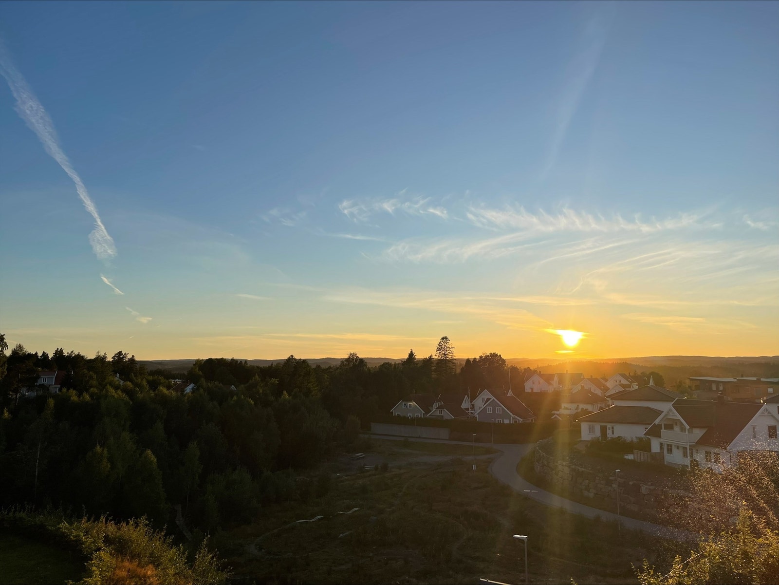 Privat bilde av solnedgangen. Galleribilde