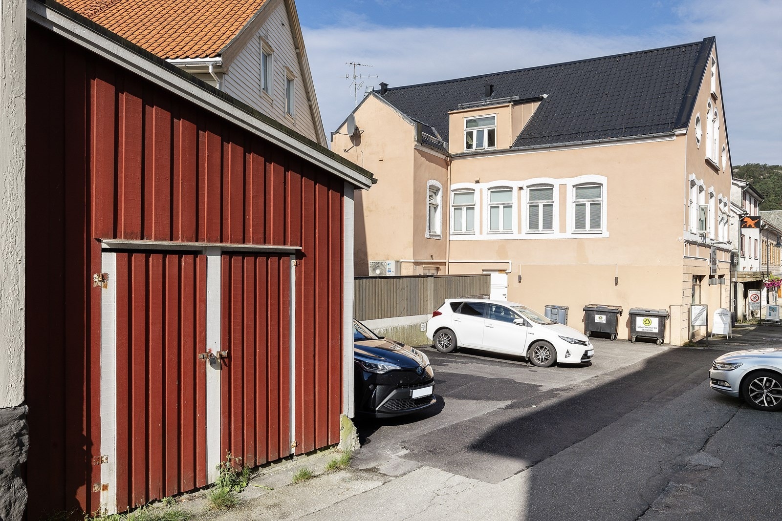 Felles utvendig bod. Galleribilde