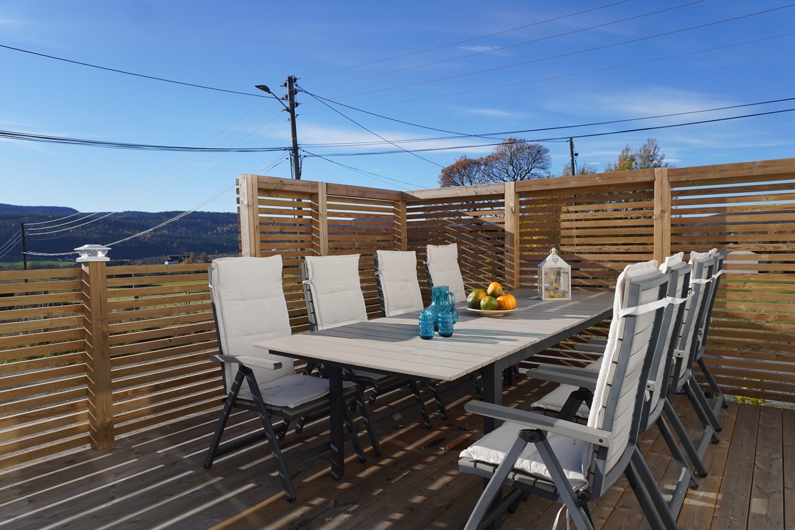 Her kan man nyte gode solforhold i lune omgivelser (selgers private bilde) Galleribilde