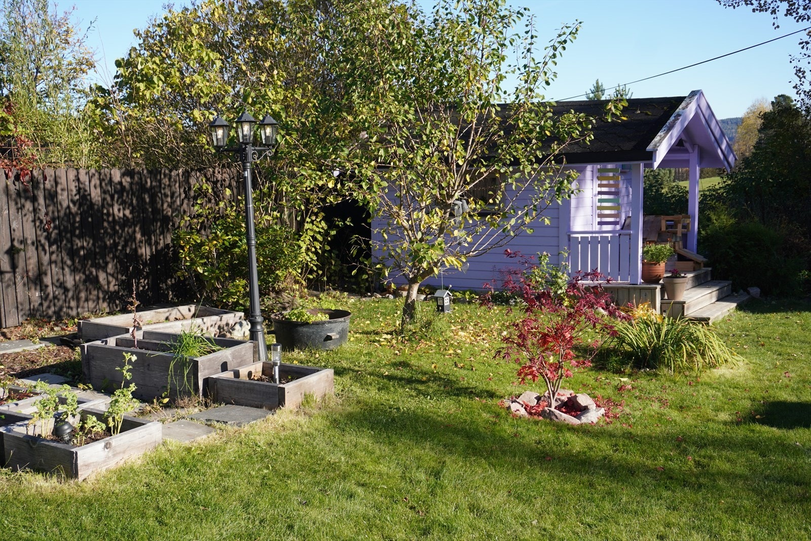 Det er også en fin lekestue i hagen (selgers private bilde) Galleribilde