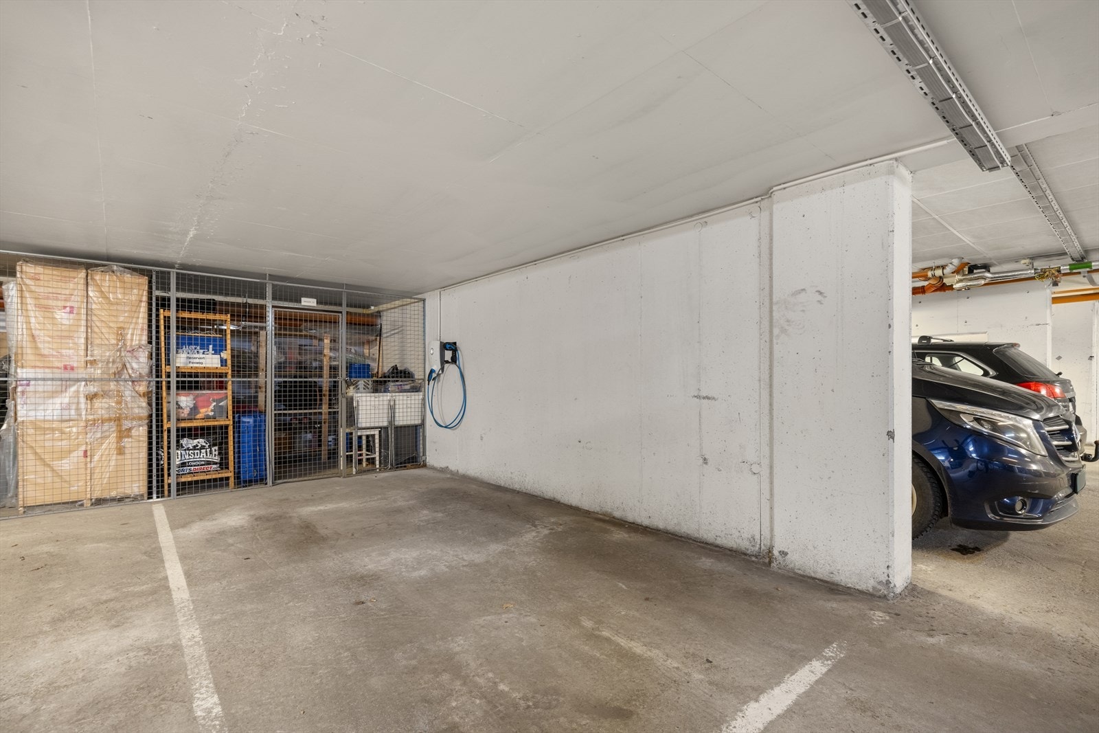 Leiligheten har parkeringsplass og tilhørende bod i garasjeanlegg Galleribilde