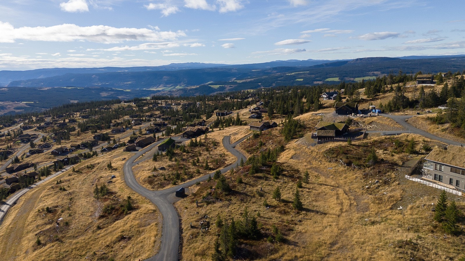Tomten er på ca. 1 491,20 m². Galleribilde