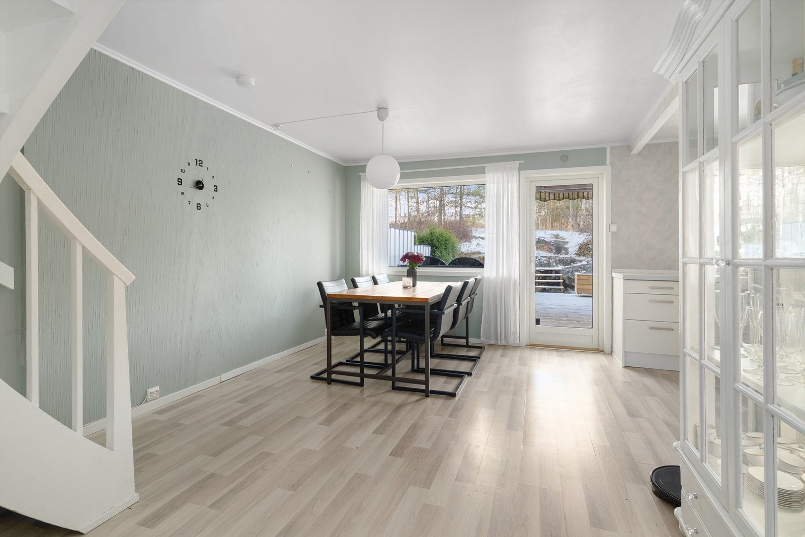 Stue/kjøkken i 1. etg. Galleribilde