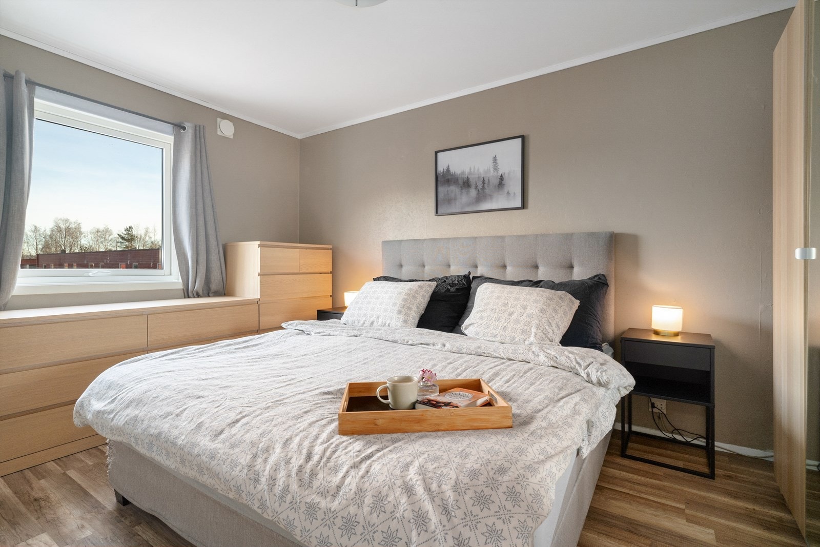 Boligen har to gode soverom i 2. etg. Galleribilde