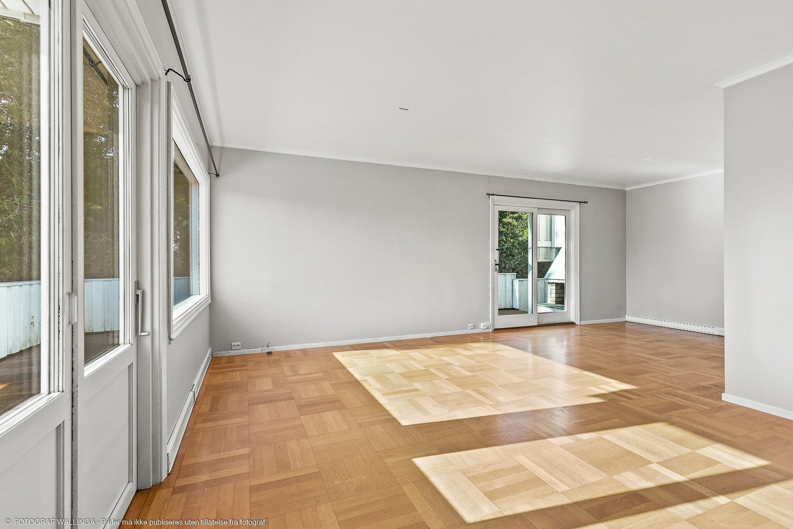 Utgang til terrasse fra stue Galleribilde