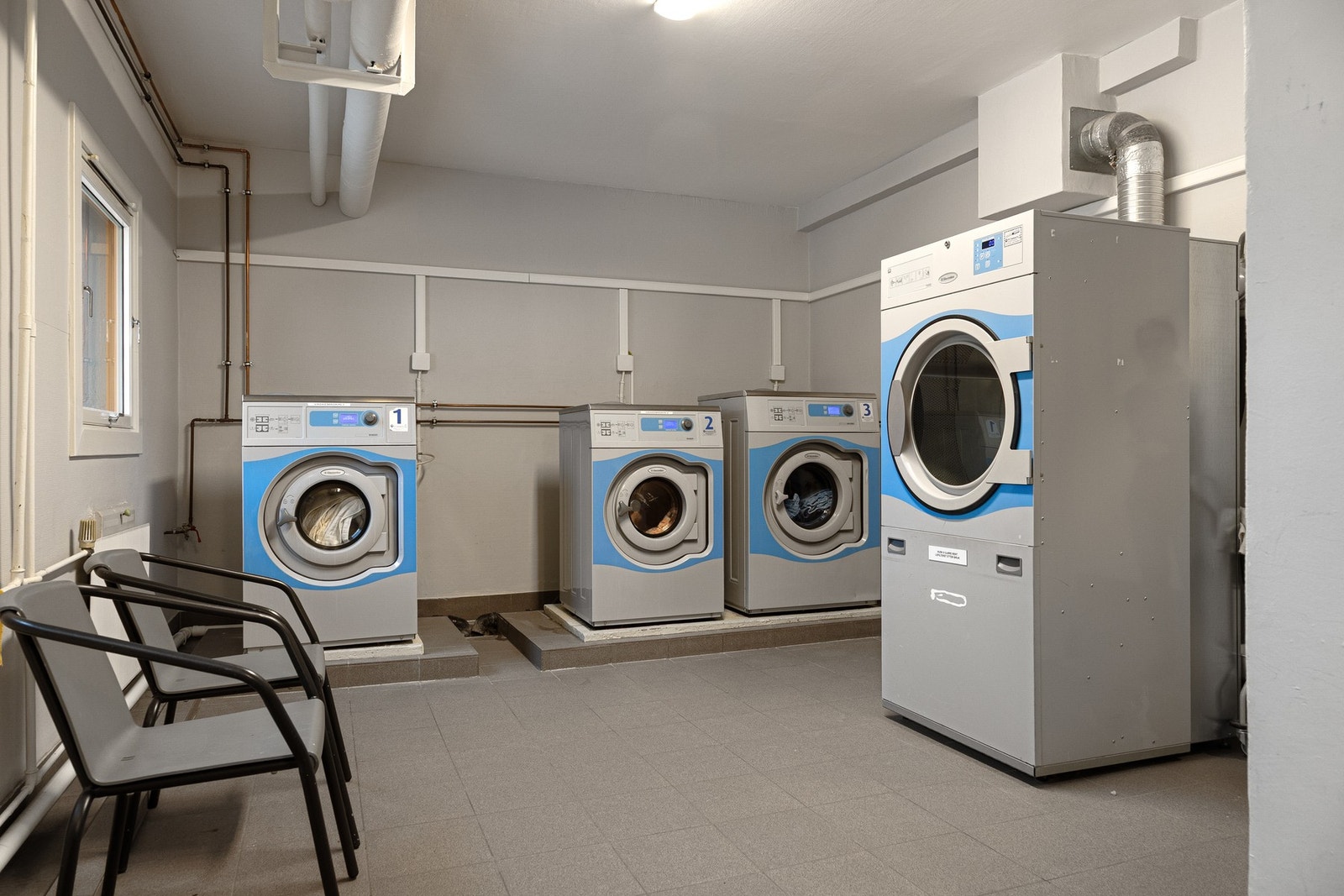 Det er fellesvaskeri i borettslaget. Galleribilde