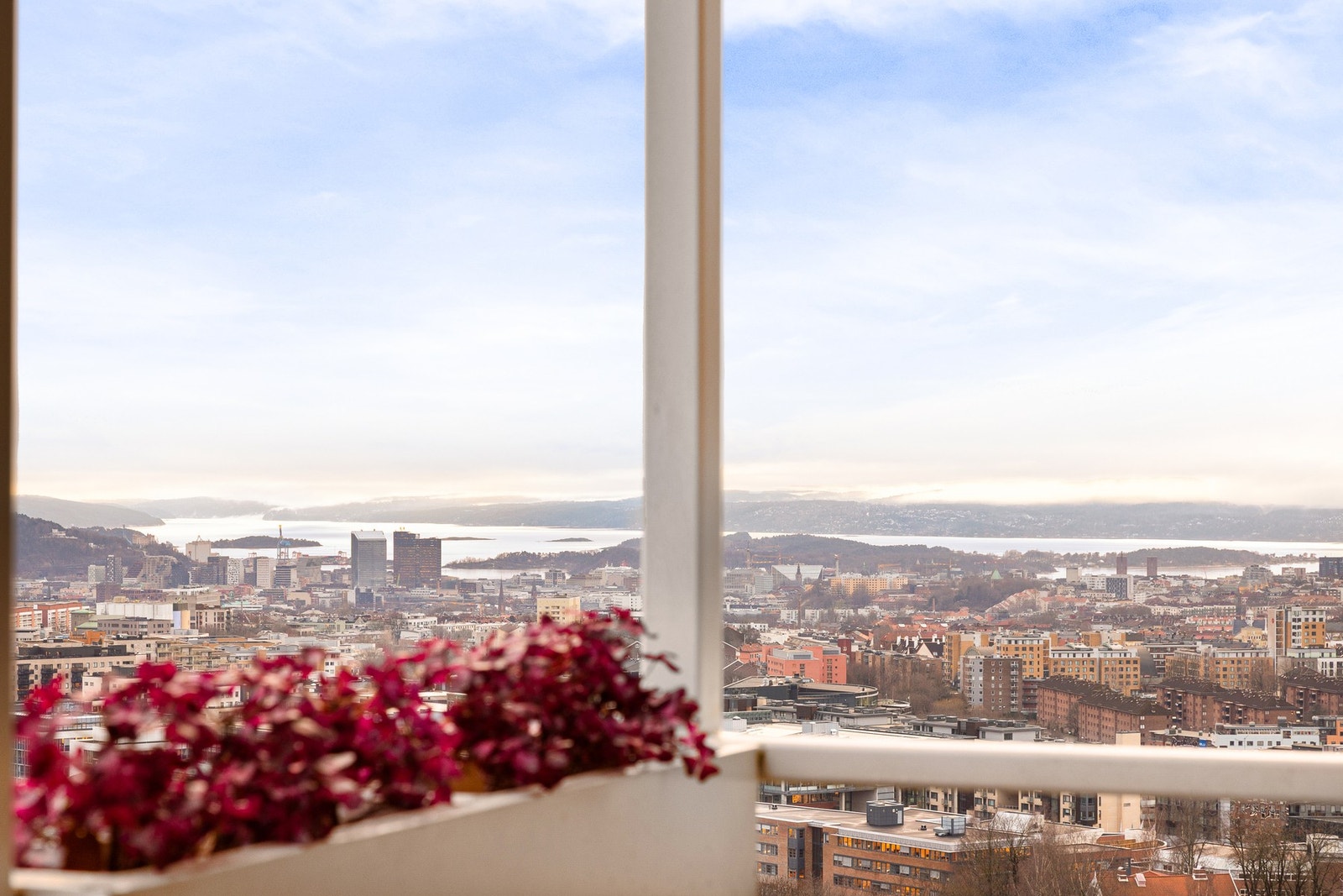 Velkommen til Betzy Kjelsbergs vei 15 - Presentert av Christer Sebbah ved EIE Løren. Foto: StudioSaetre (Hanne Cecilie Sætre). Galleribilde