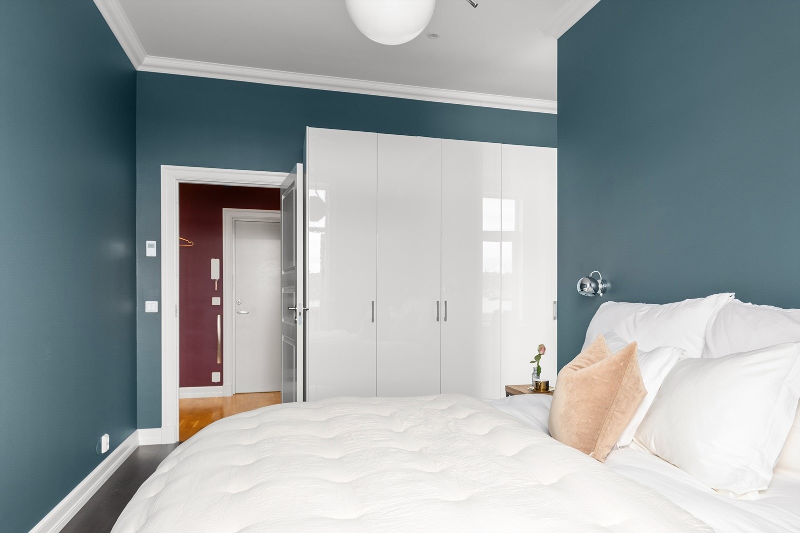 Soverom 3 - hovedsoverom av meget god størrelse Galleribilde