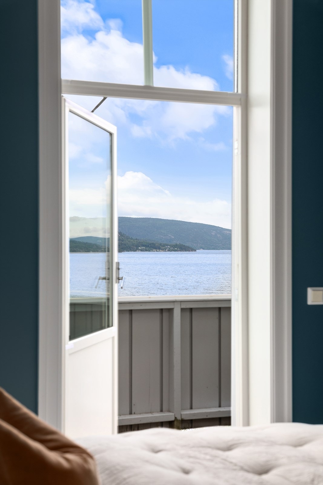 Det er også utgang til egen luftebalkong her Galleribilde