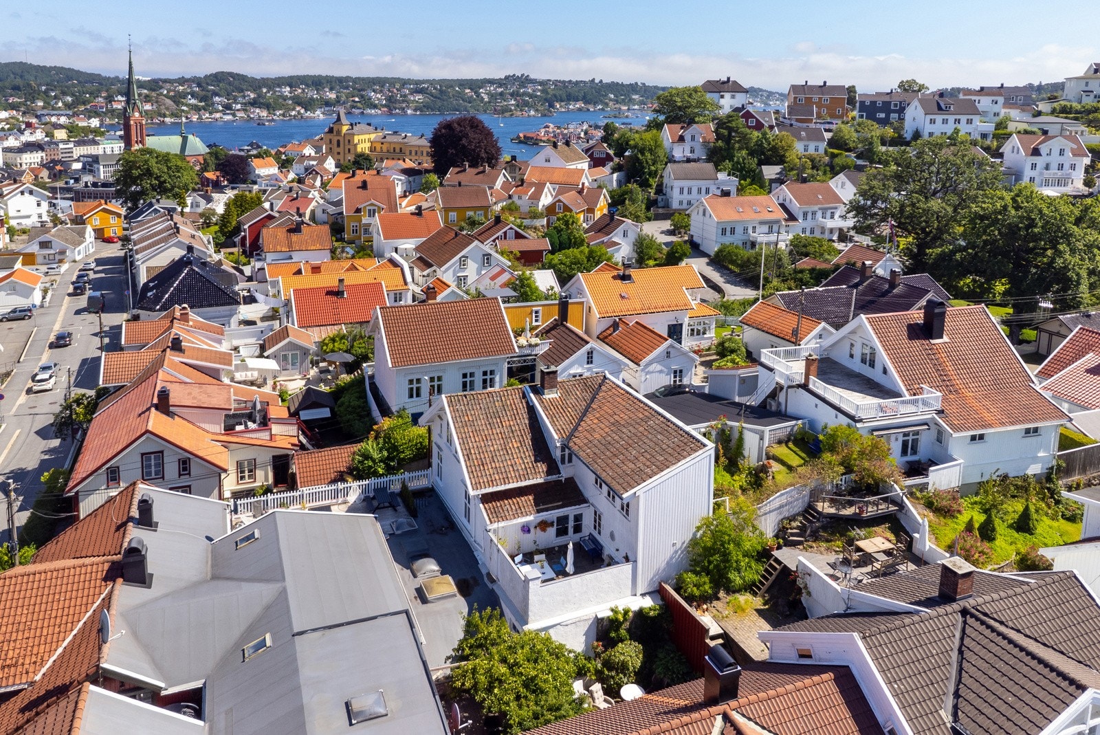Velkommen til Centralbakken 4- Presentert av Adrian Hamre Evensen v/ Meglerhuset & Partners Galleribilde