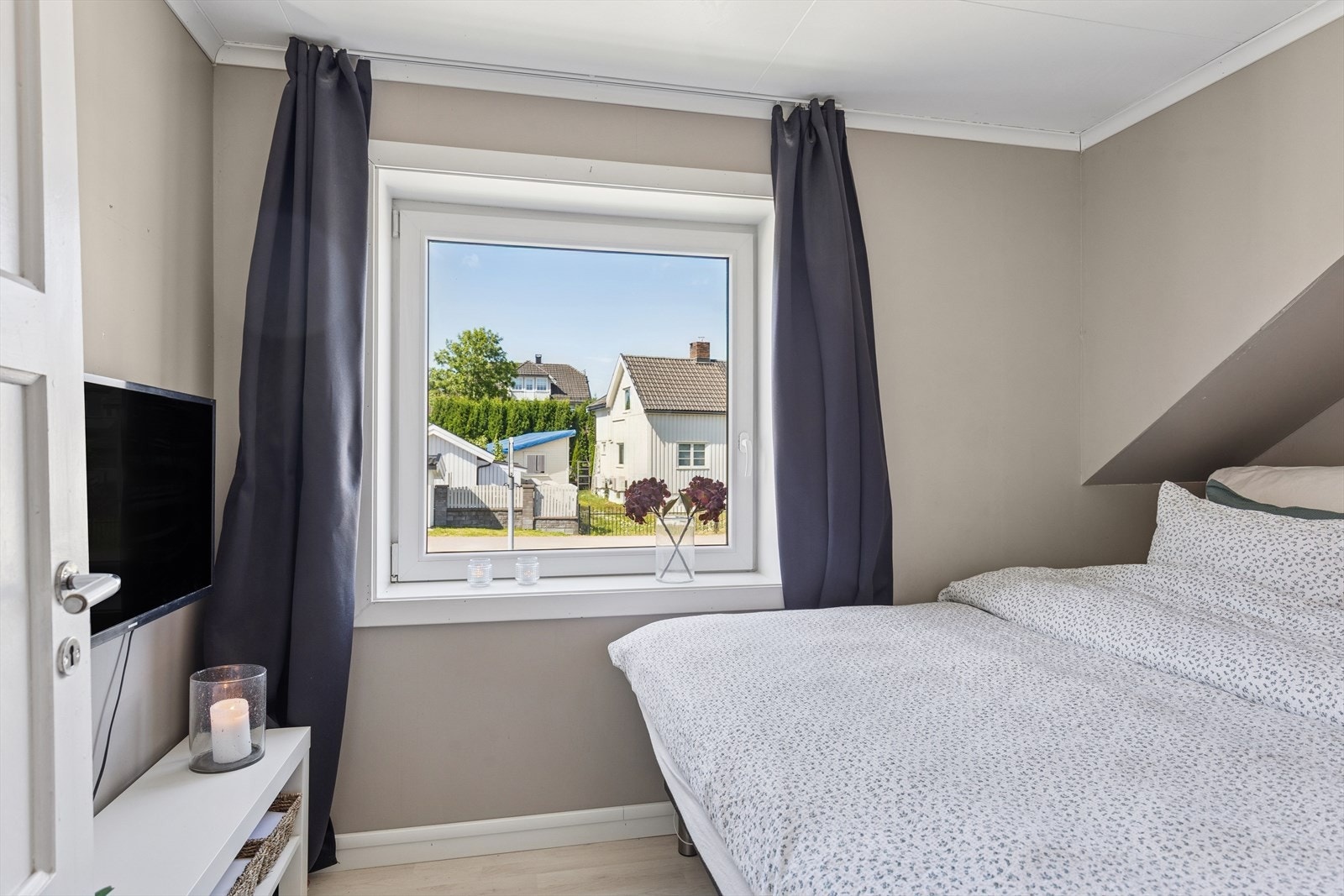 Soverom 2. etasje. Galleribilde